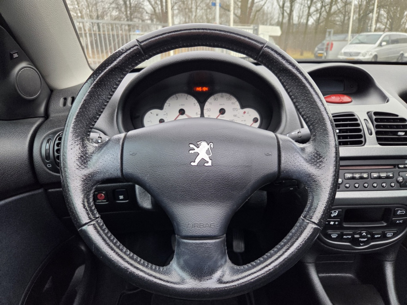 Foto van Peugeot 206 CC