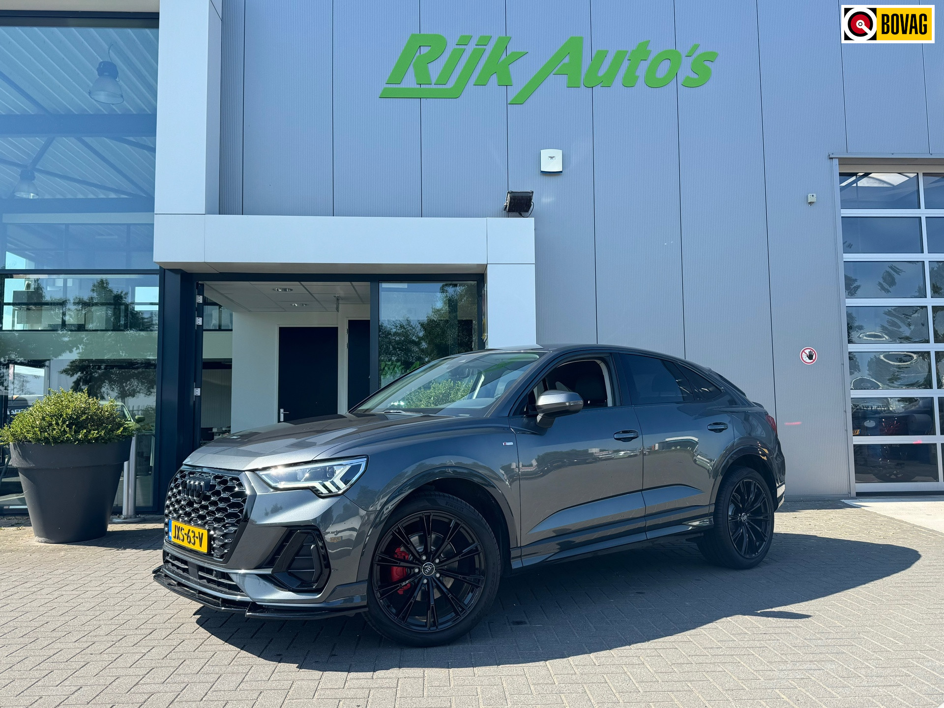 Audi Q3 Sportback 35 TFSI S-Line * Matrix Led * Trekhaak * Camera 2021 - voorkant