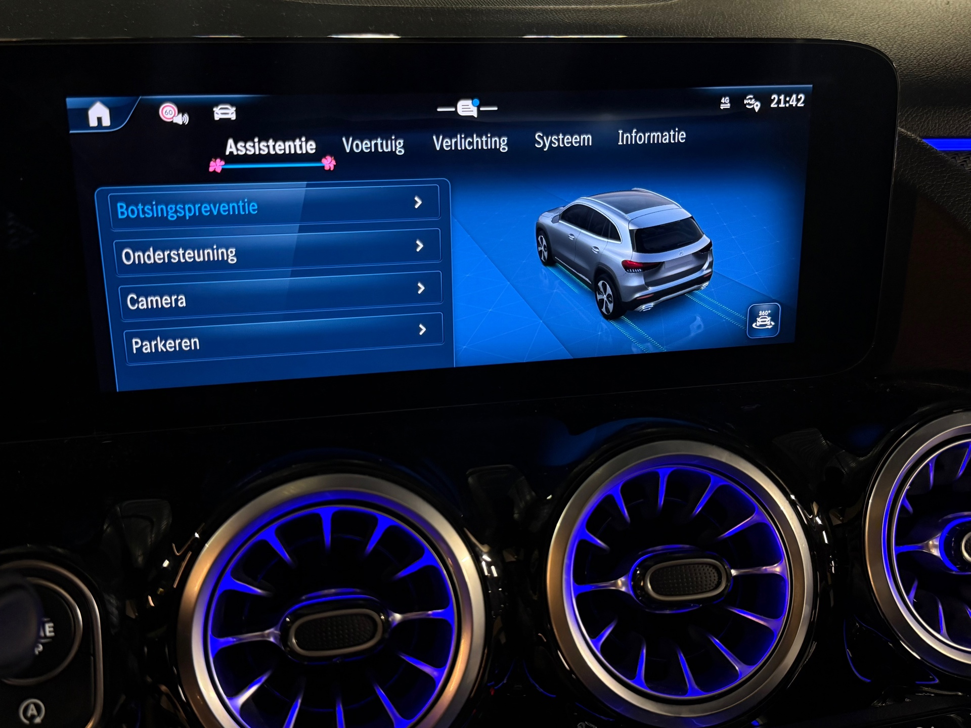 Foto van Mercedes-Benz Gla
