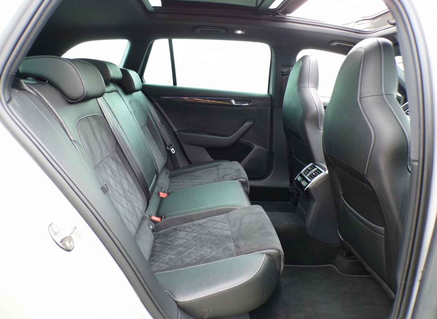 Foto van Skoda Superb