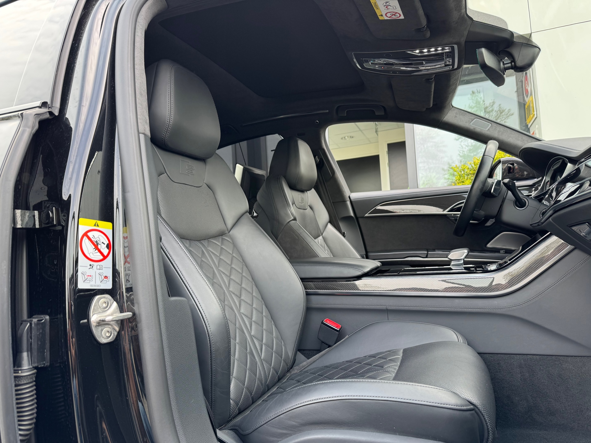 Foto van Audi S8