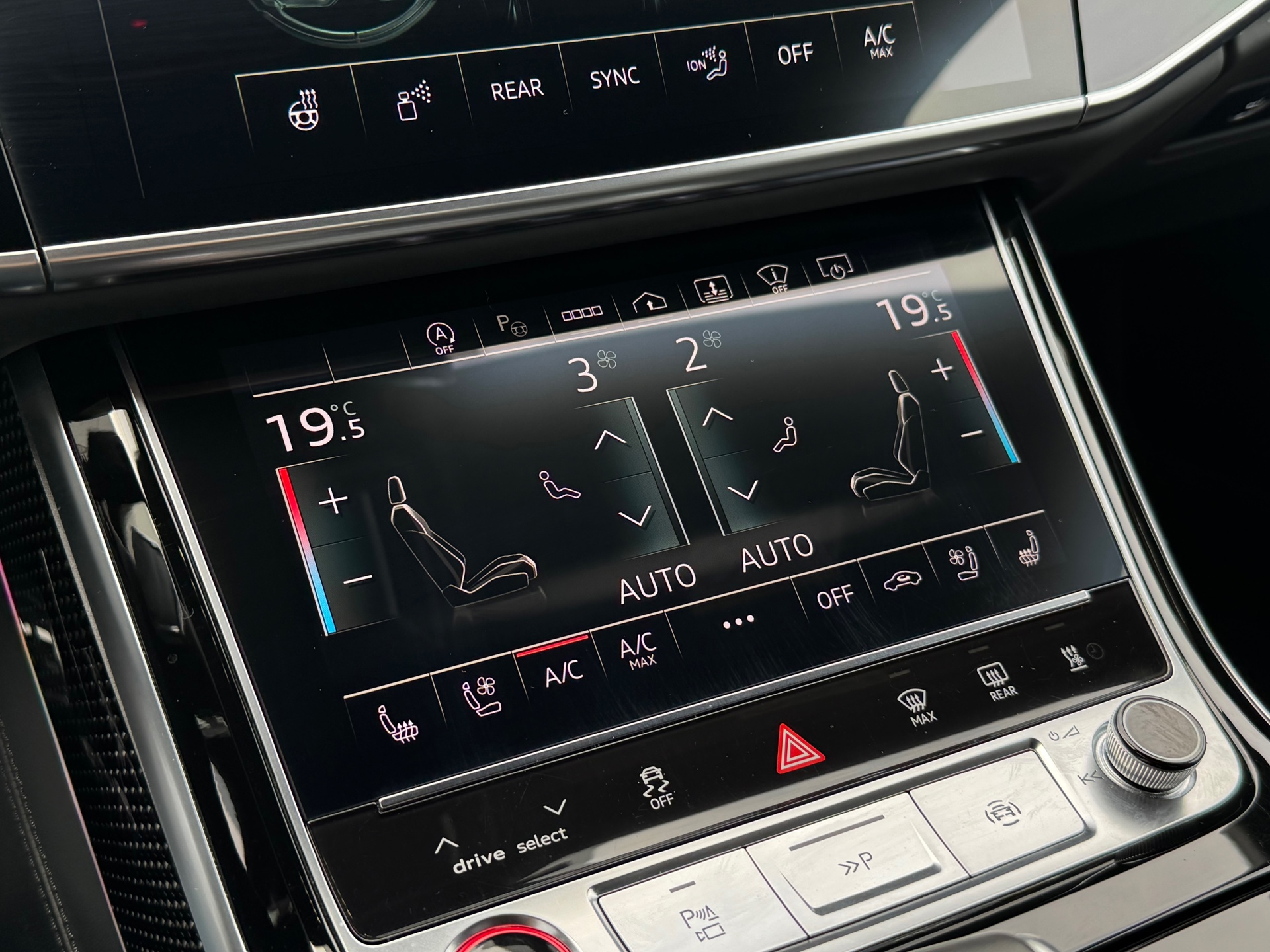 Foto van Audi S8