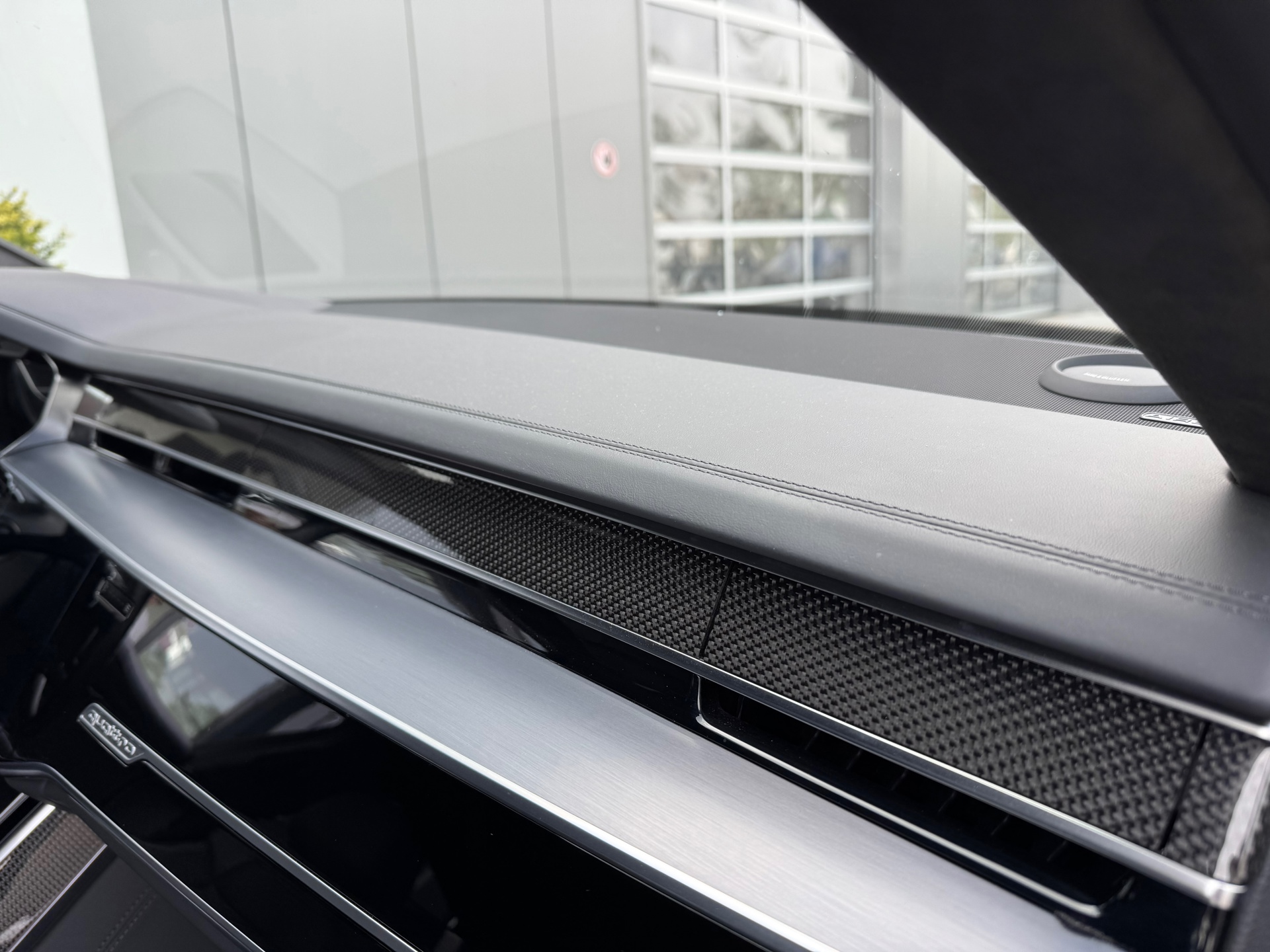 Foto van Audi S8