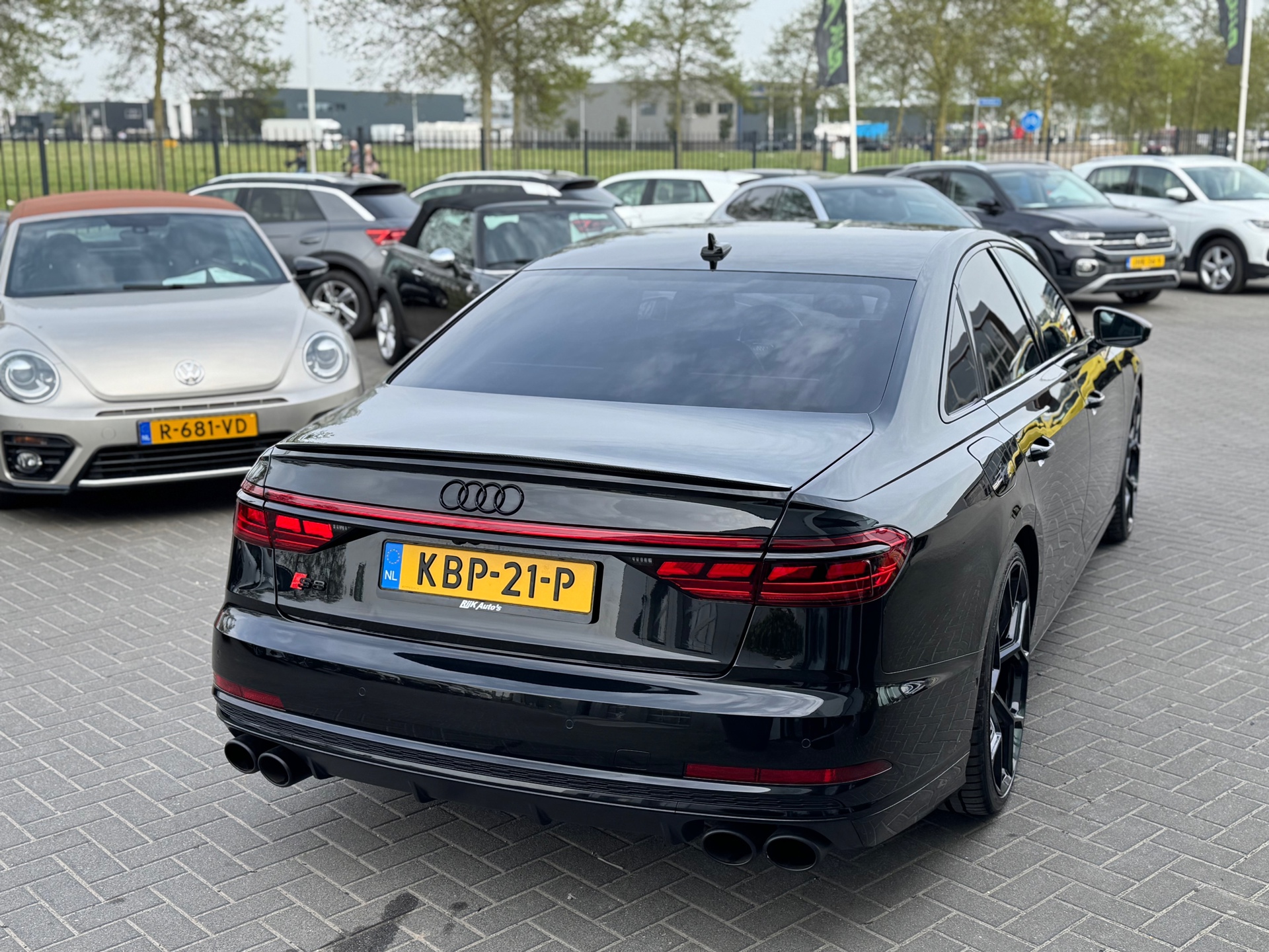 Foto van Audi S8