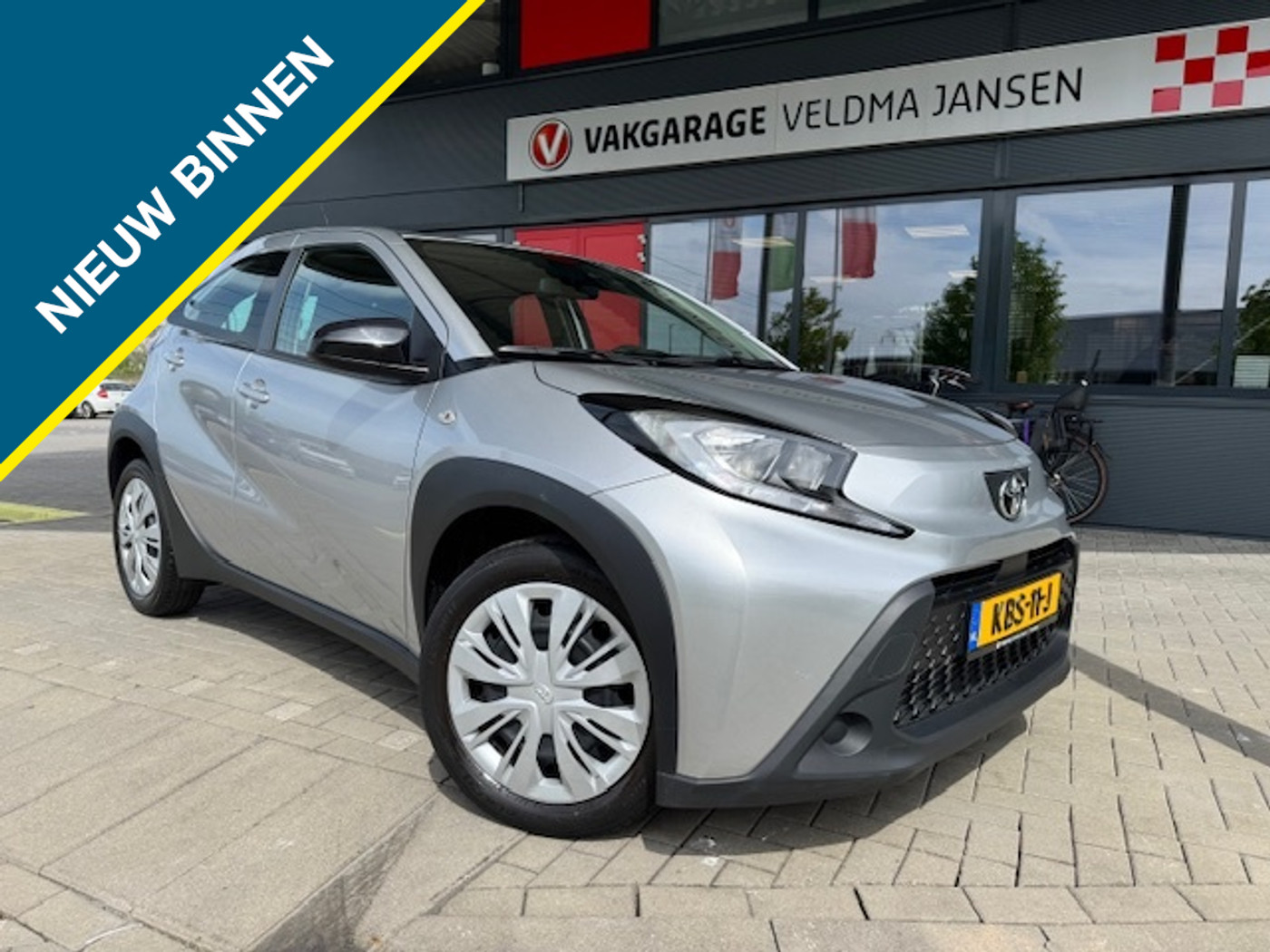 Toyota Toyota Aygo X 1.0 VVT-i MT PLAY + APPLE CARPLAY/AIRCO/CRUISE/CAMERA 2022 - voorkant