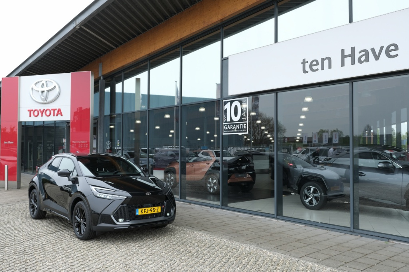 Foto van Toyota Toyota C-hr