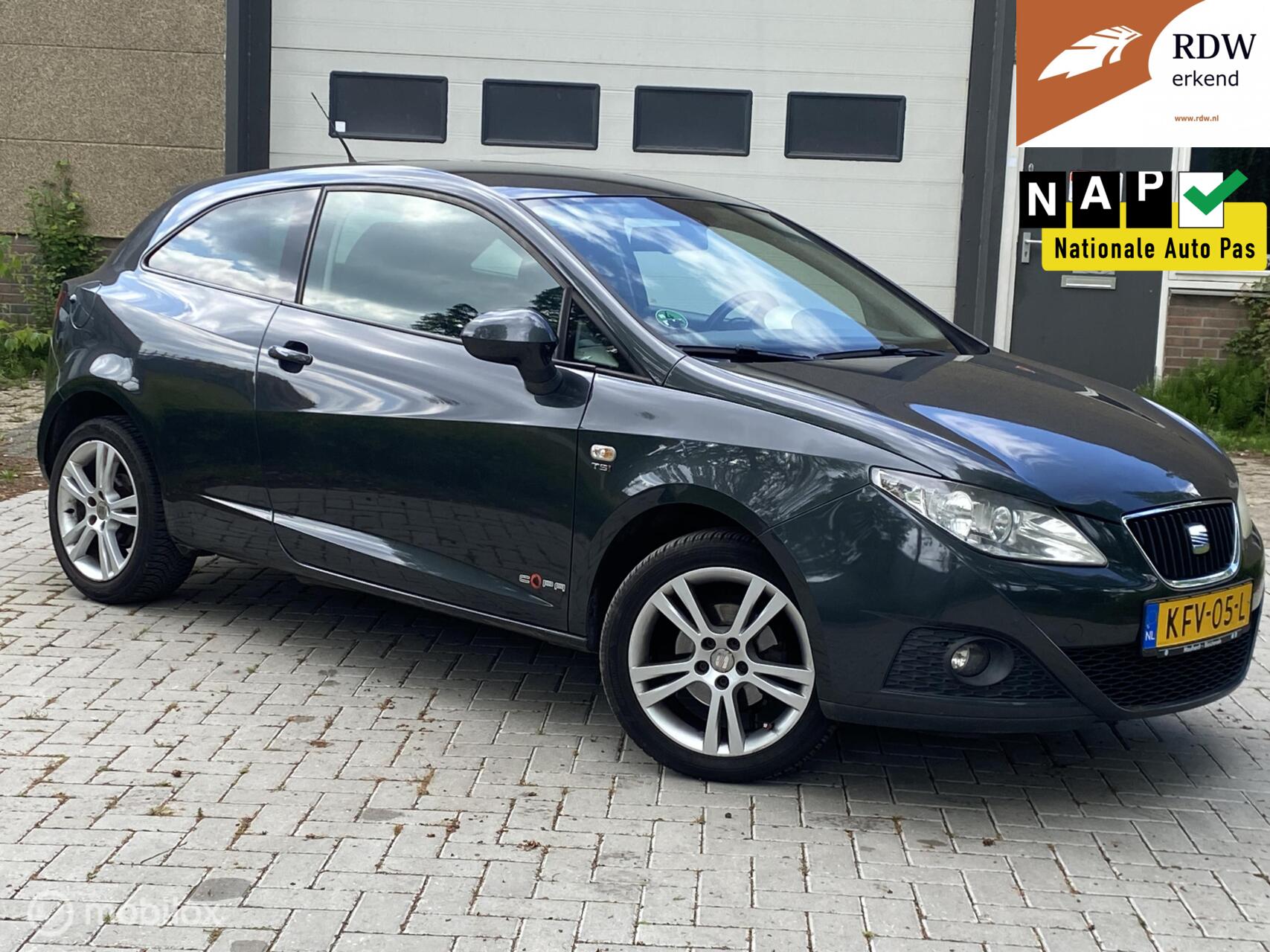 Seat Ibiza 1.2 TSI Sport BOMVOL OPTIES I APK NIEUW 2012 - voorkant