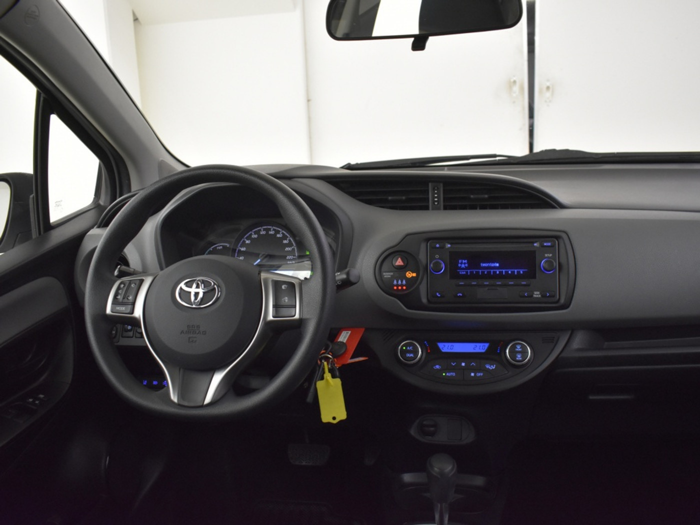 Foto van Toyota Toyota Yaris Hybrid
