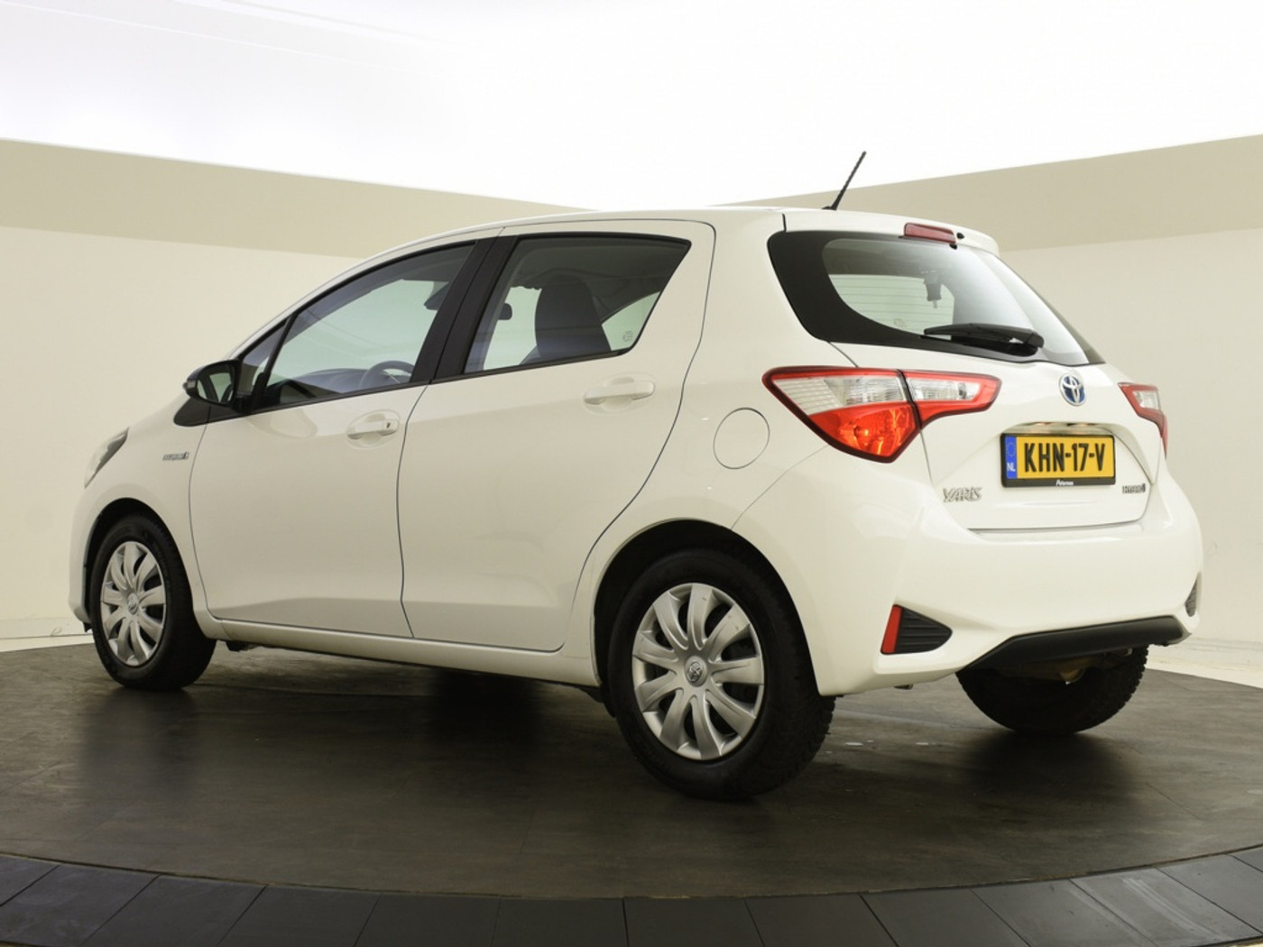 Foto van Toyota Toyota Yaris Hybrid
