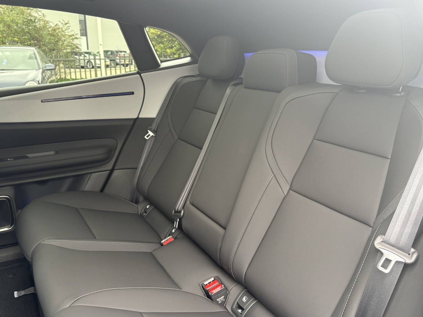 Foto van Polestar Polestar 4