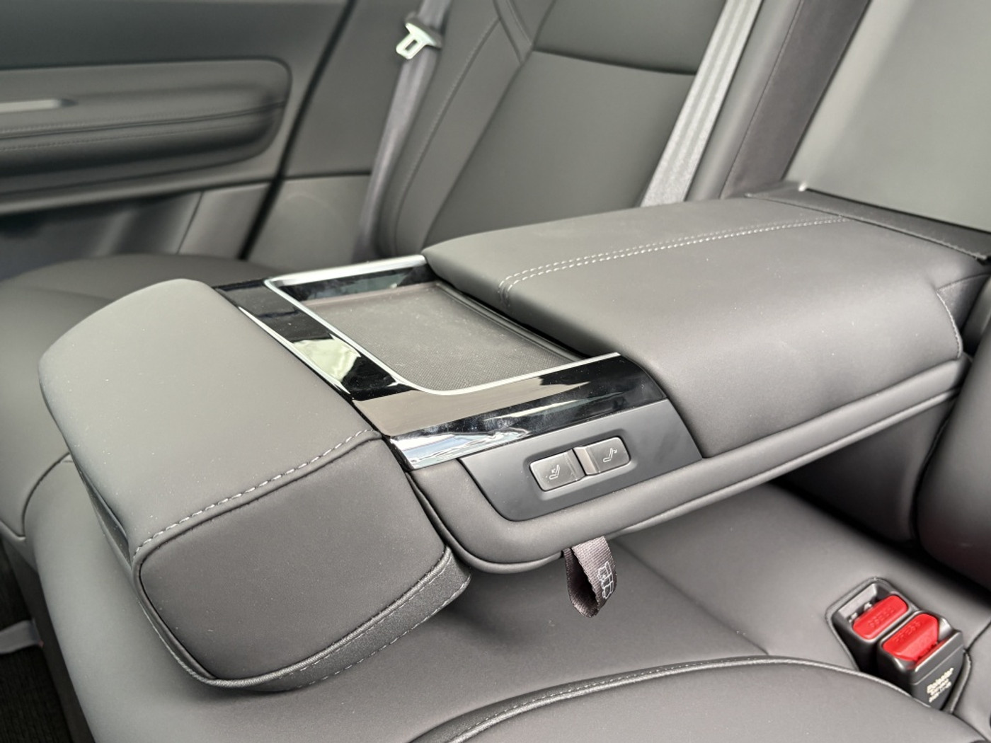Foto van Polestar Polestar 4