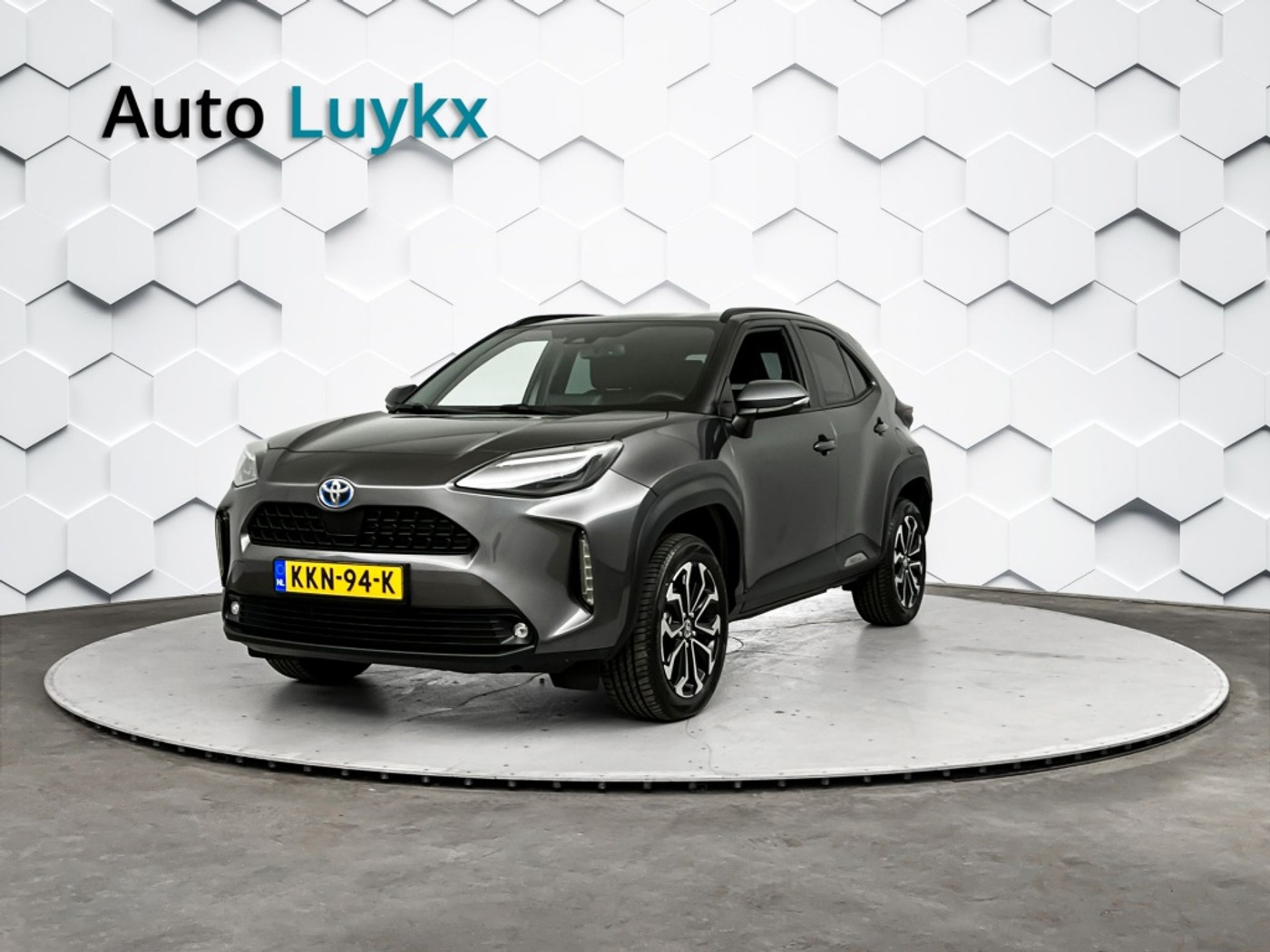Toyota Toyota Yaris Cross 1.5 Hybrid Dynamic | Navigatie | 17'' L.M. Velgen | Adaptieve Cruise Control 2023 - voorkant