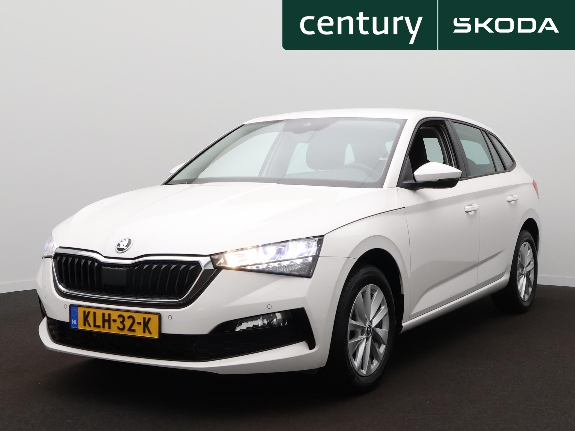 Skoda Scala 1.0 TSI Ambition 2023 - voorkant