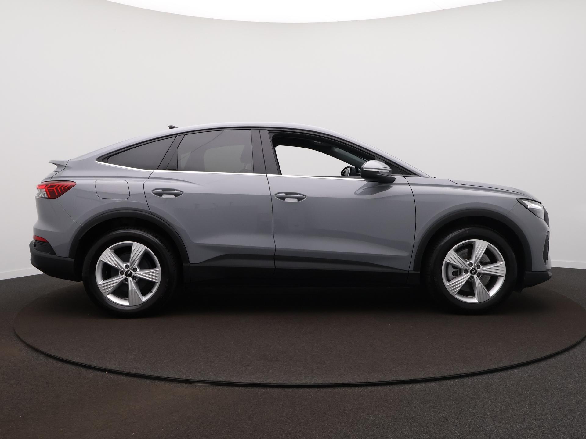 Foto van Audi Q4 Sportback 40 E-tron
