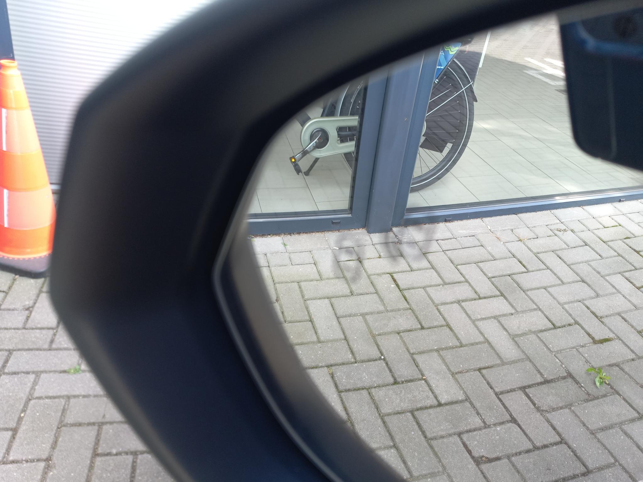 Foto van Lynk&co LYNK & Co 01