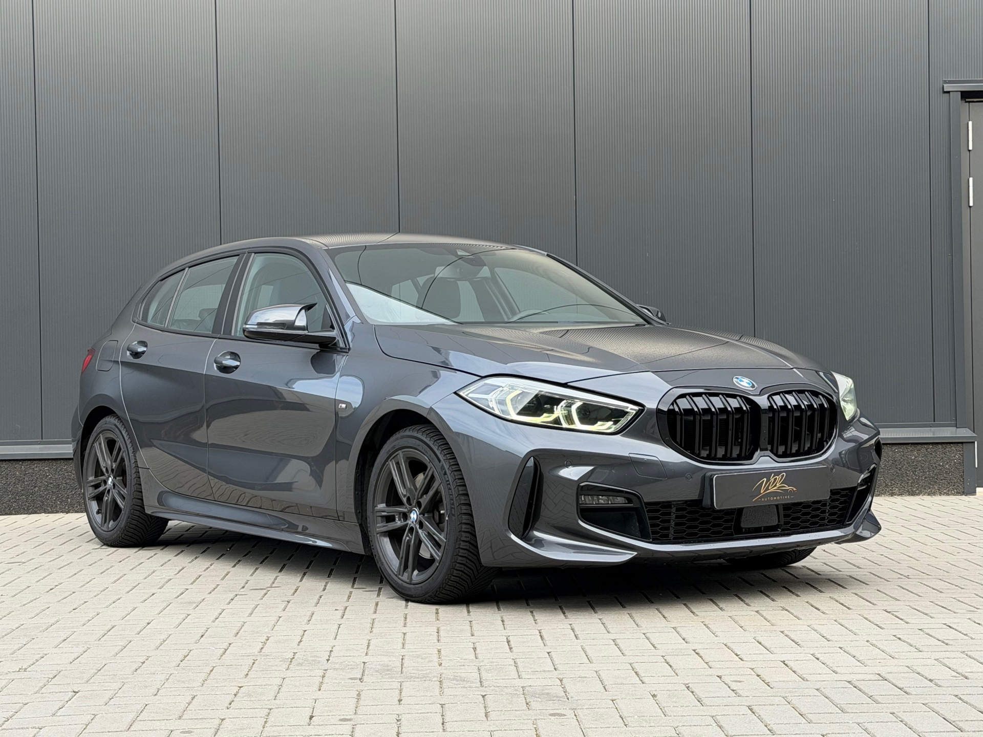 Foto van BMW 118i