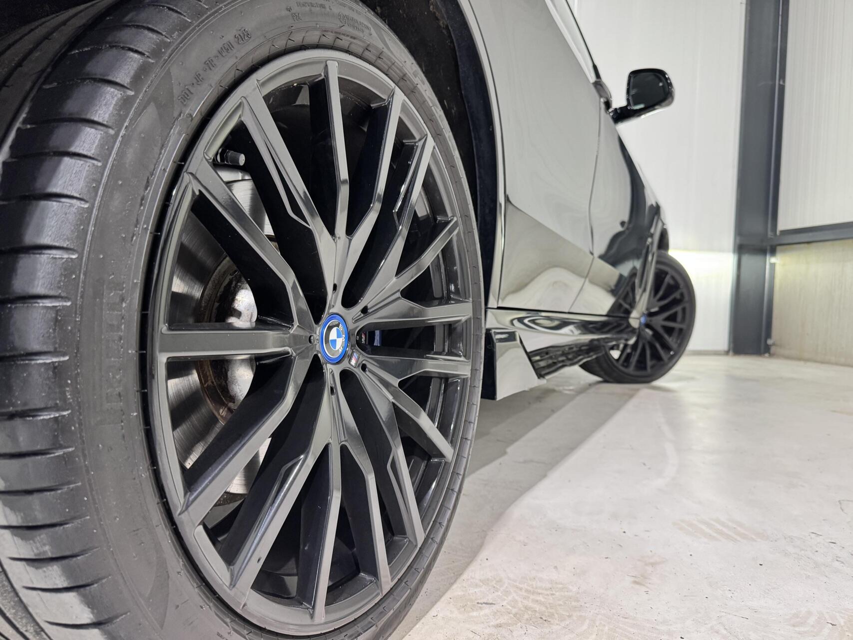 Foto van BMW X5 Xdrive45e