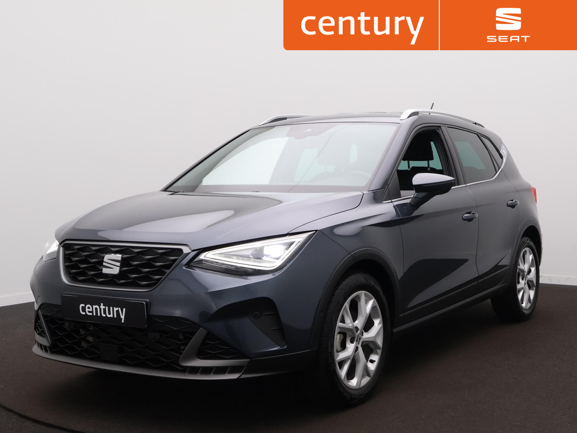 Seat Arona 1.0 115Pk TSI FR Business Connect 2025 - voorkant