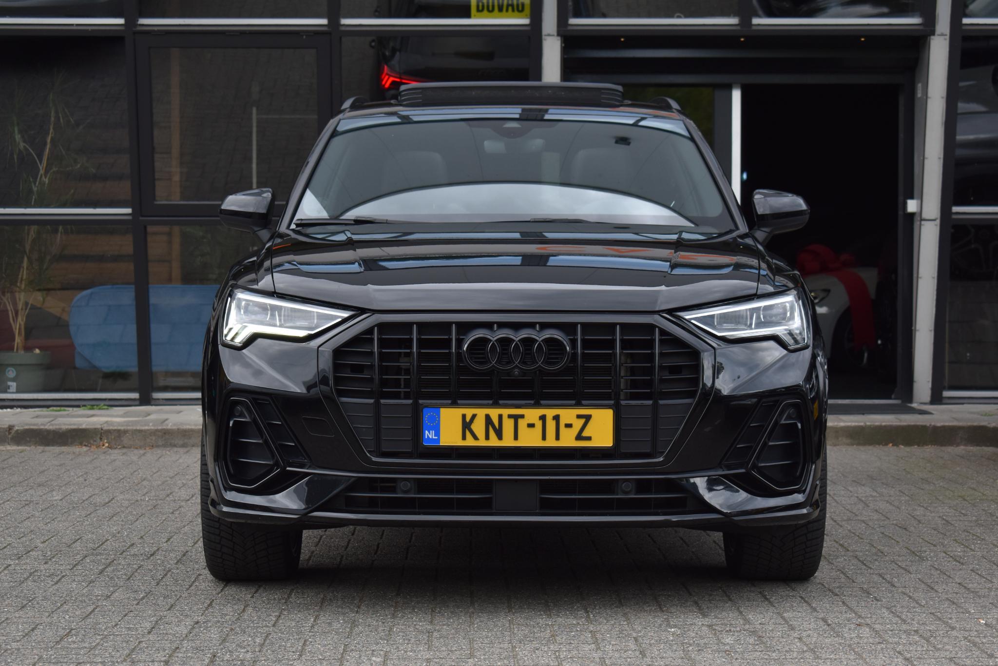 Foto van Audi Q3 E-tron