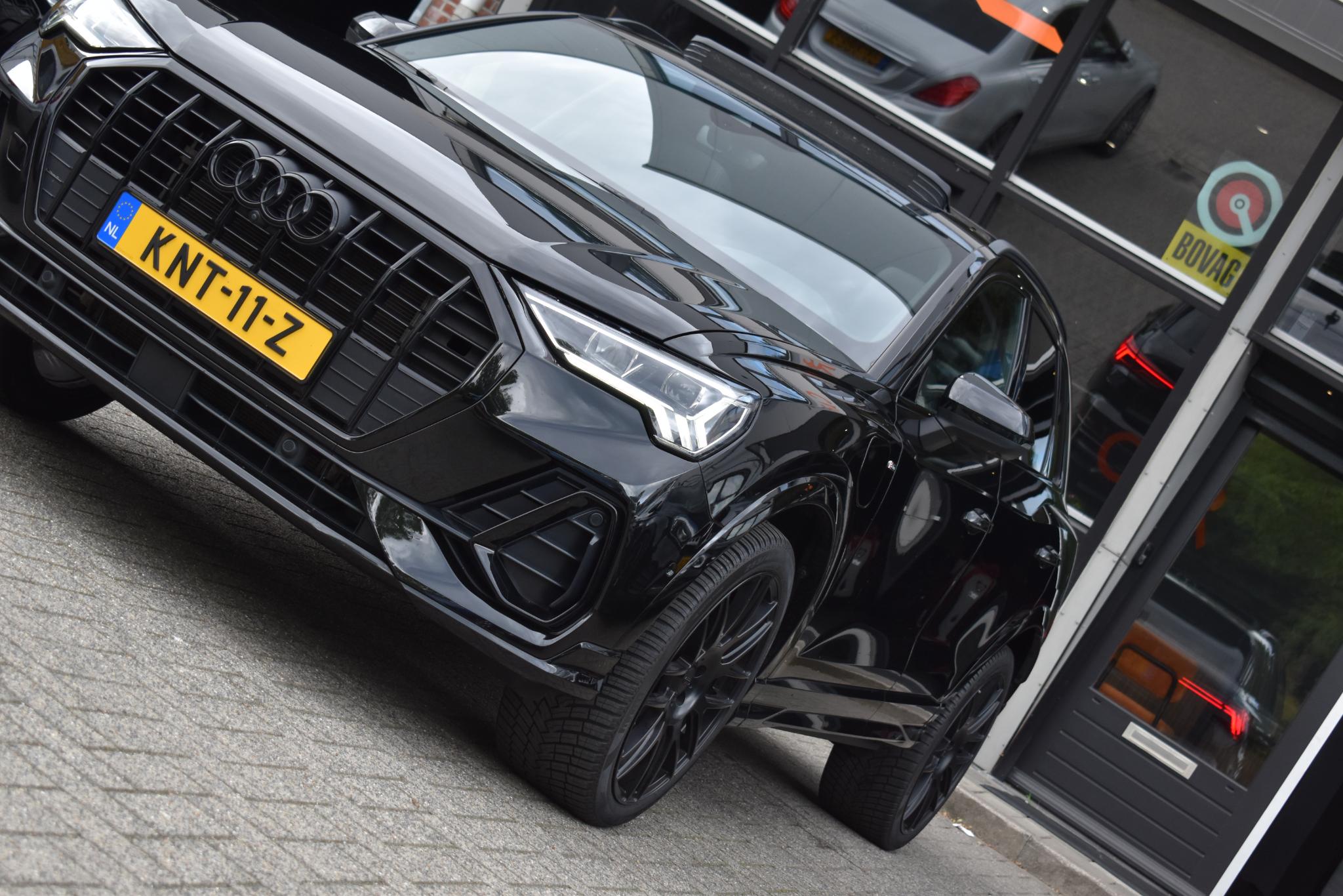 Foto van Audi Q3 E-tron