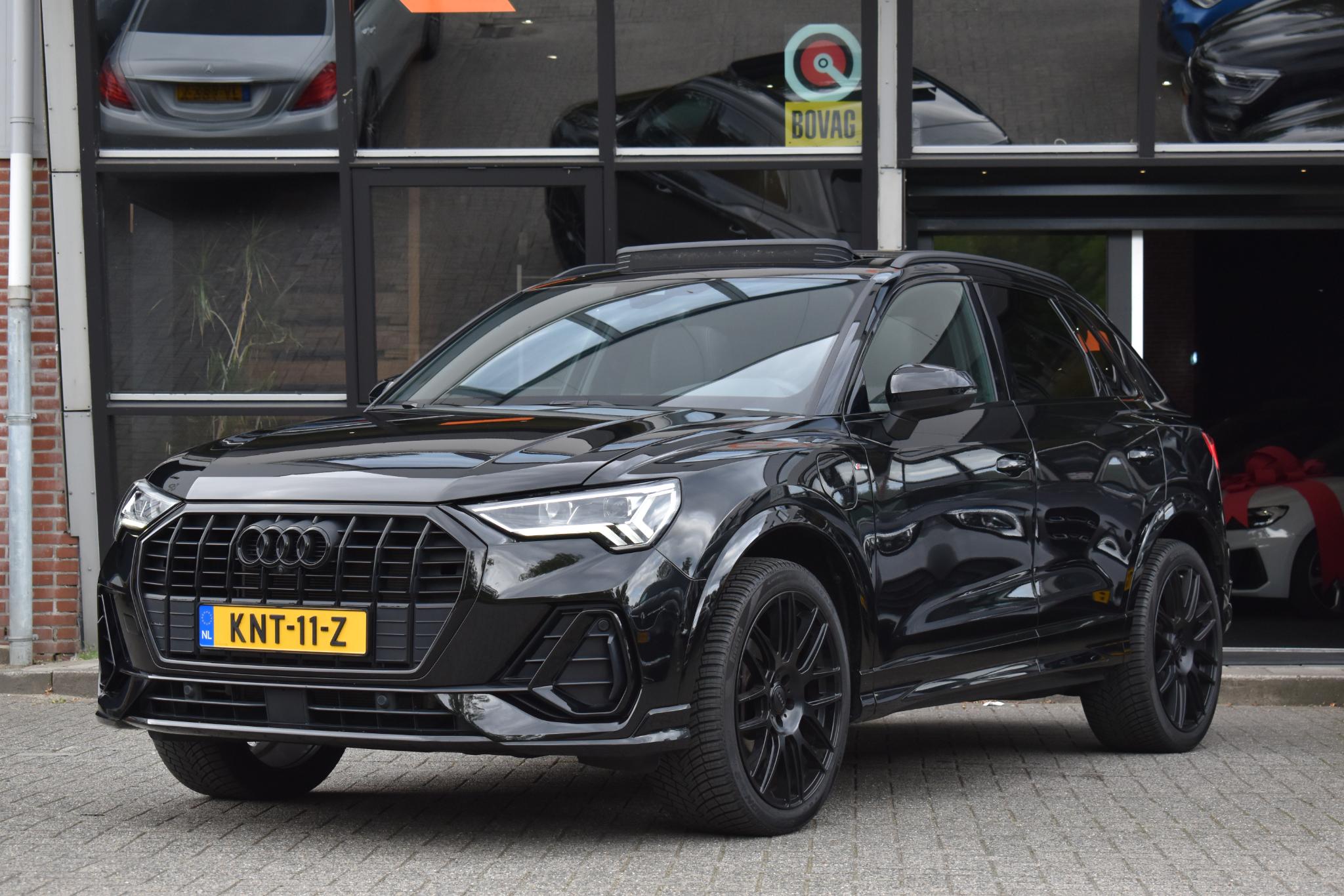 Foto van Audi Q3 E-tron