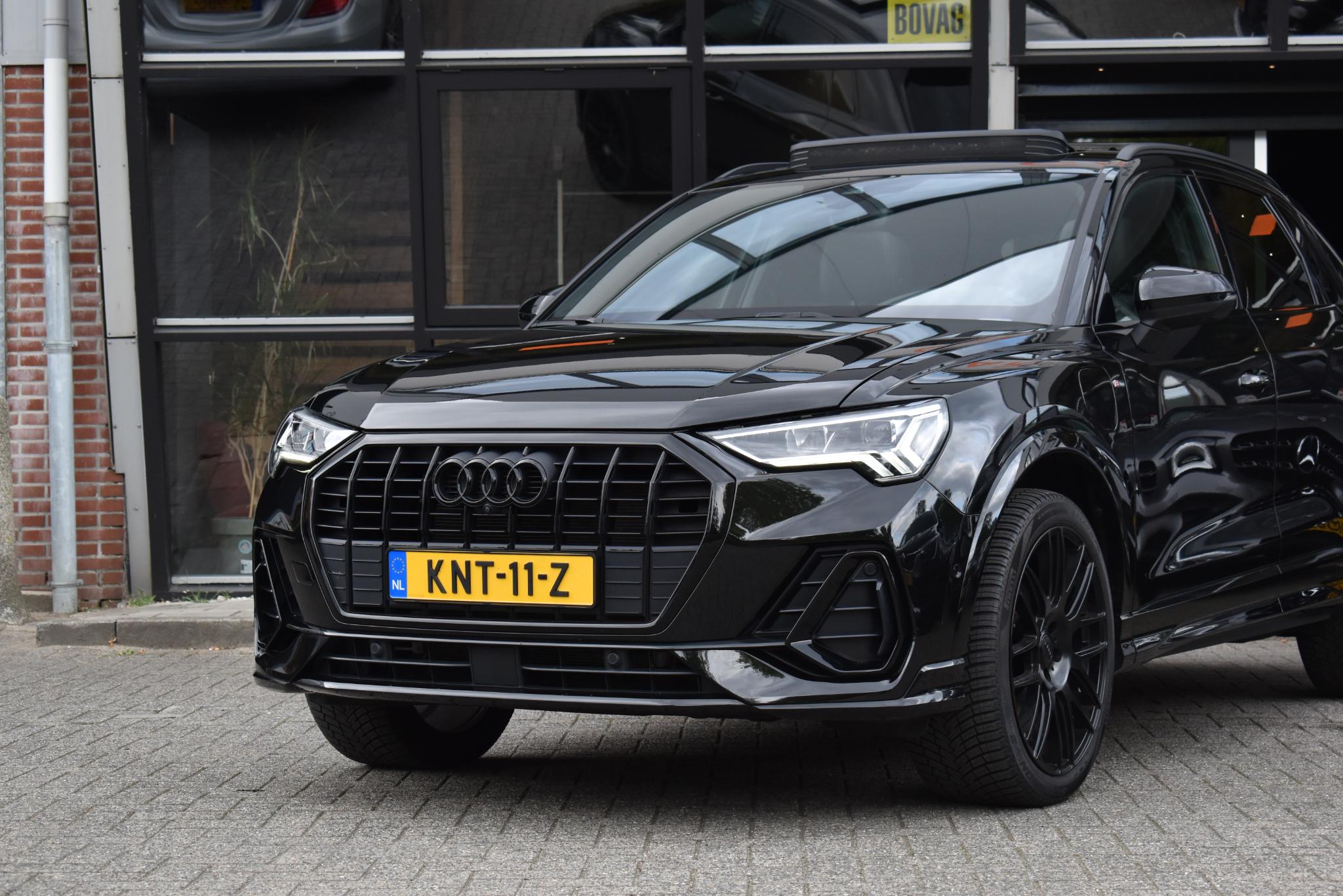 Foto van Audi Q3 E-tron