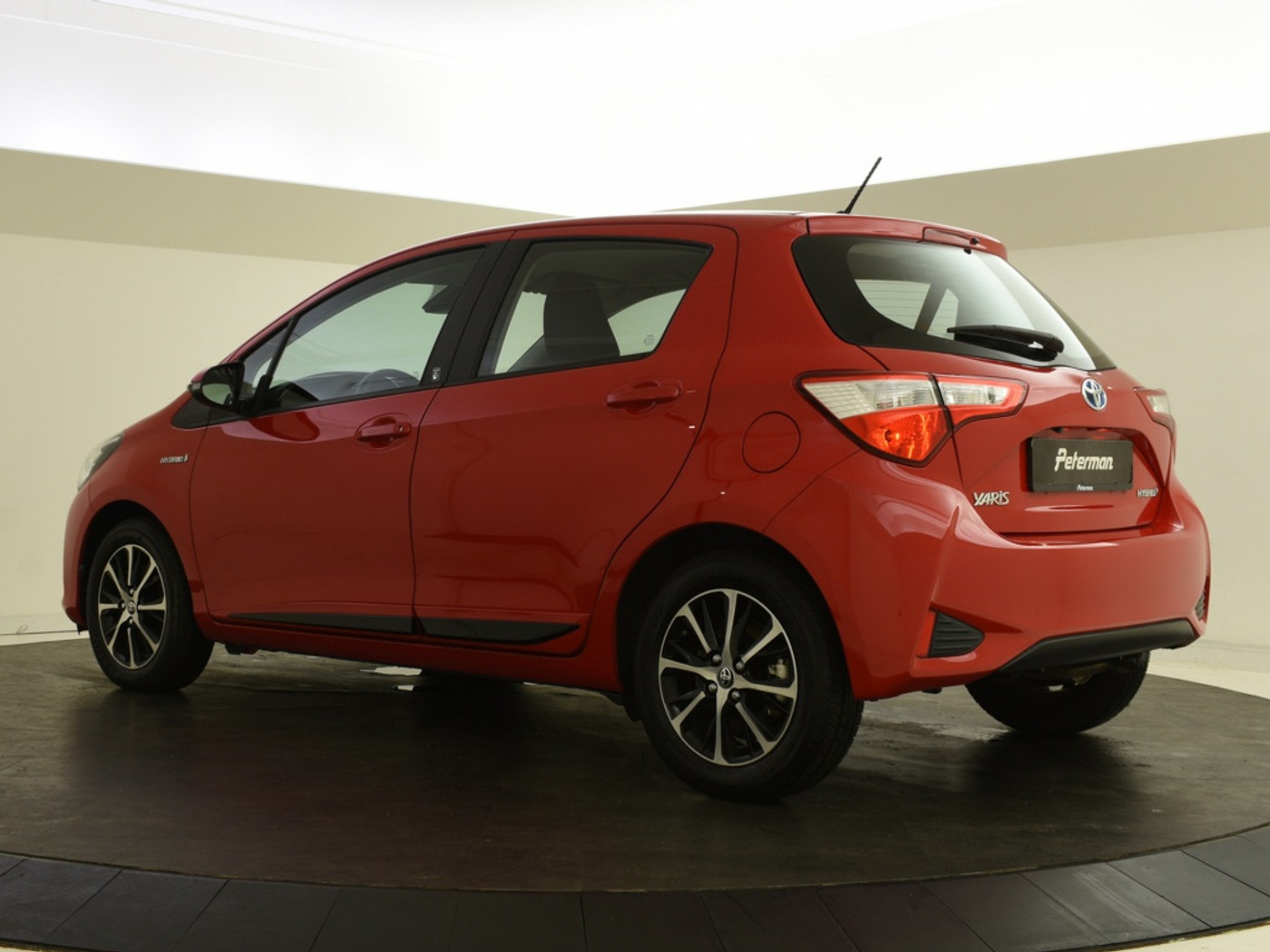 Foto van Toyota Toyota Yaris Hybrid