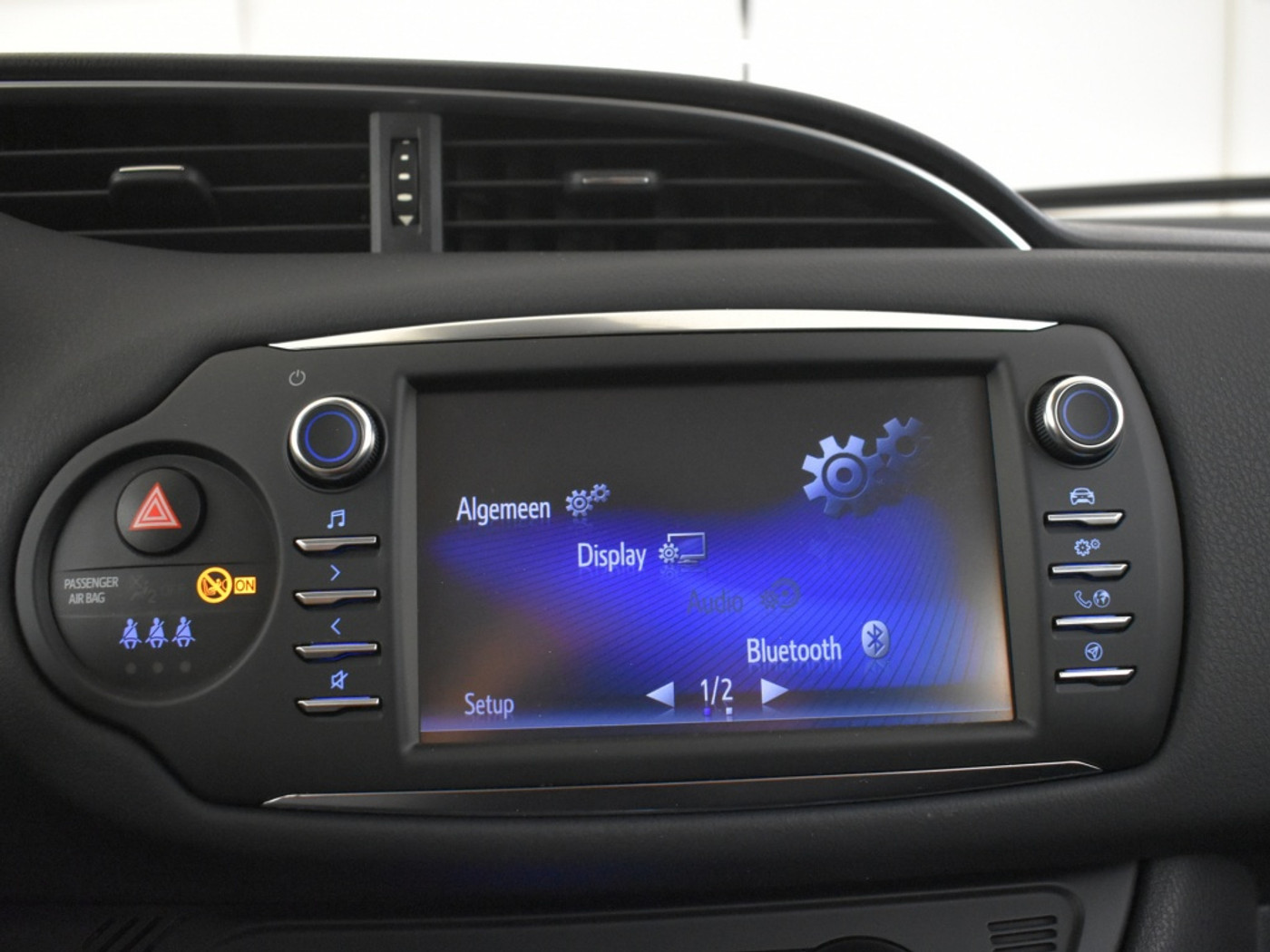 Foto van Toyota Toyota Yaris Hybrid
