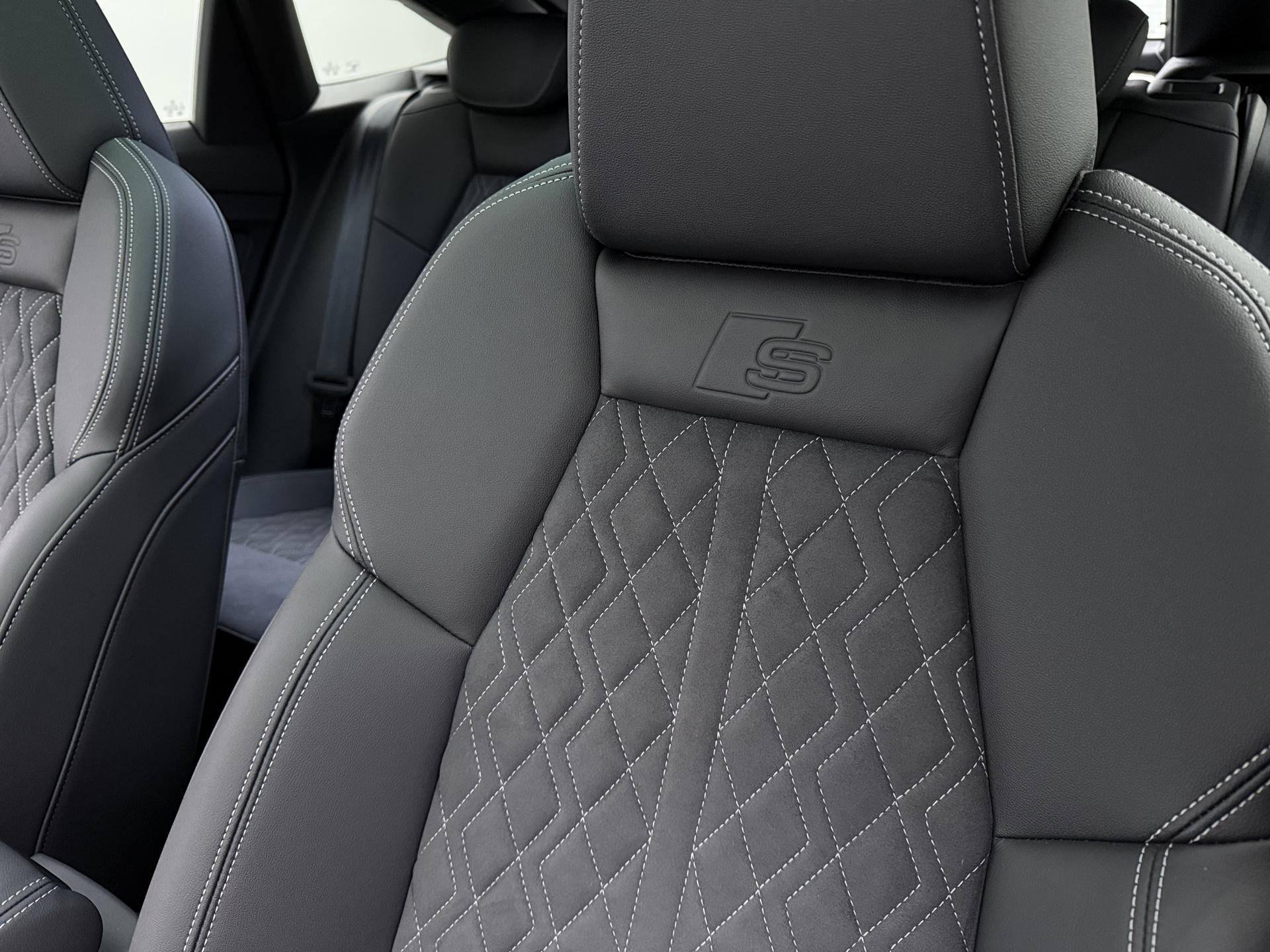 Foto van Audi Q4 Sportback 55 E-tron
