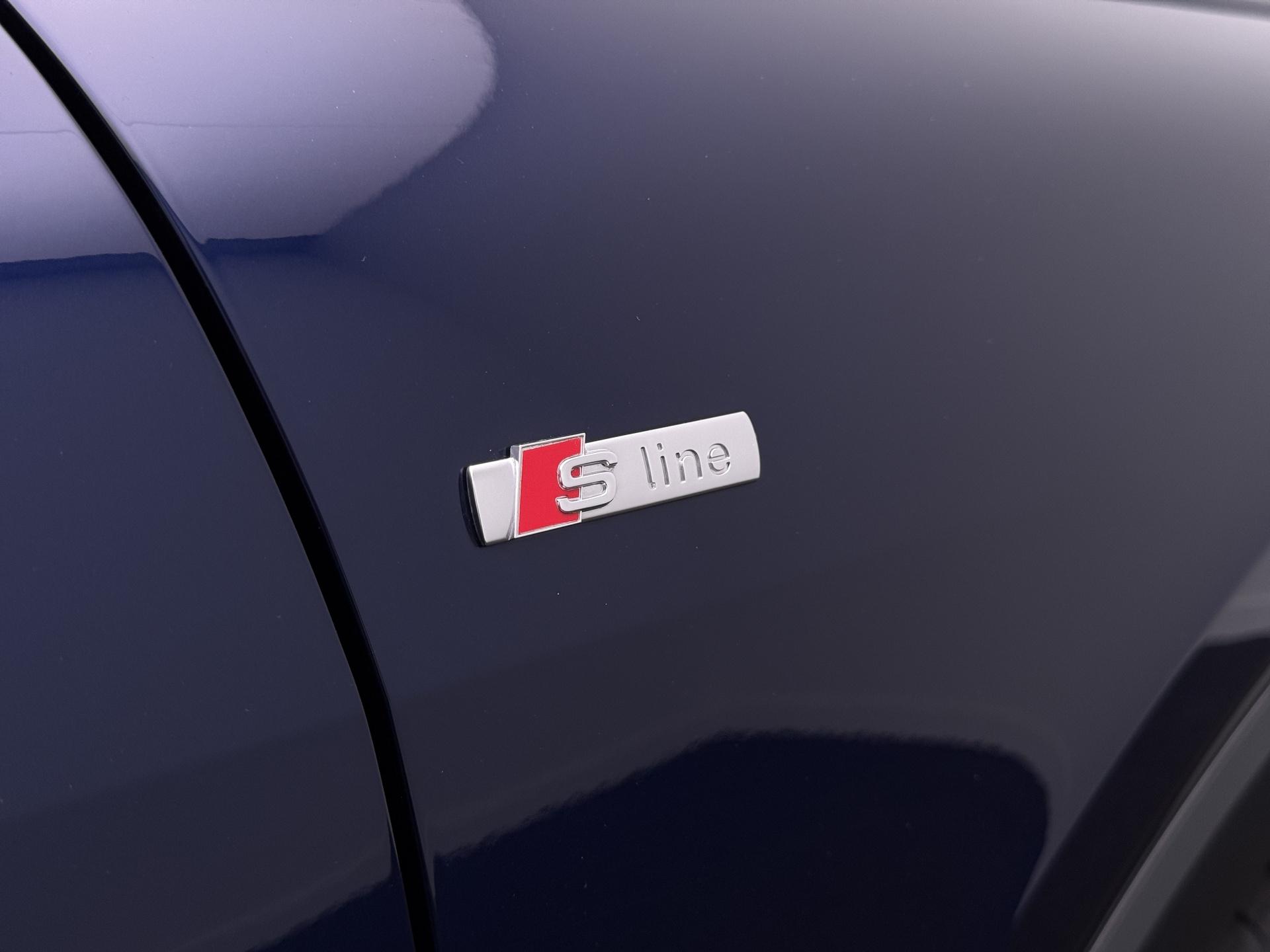 Foto van Audi Q4 Sportback 55 E-tron