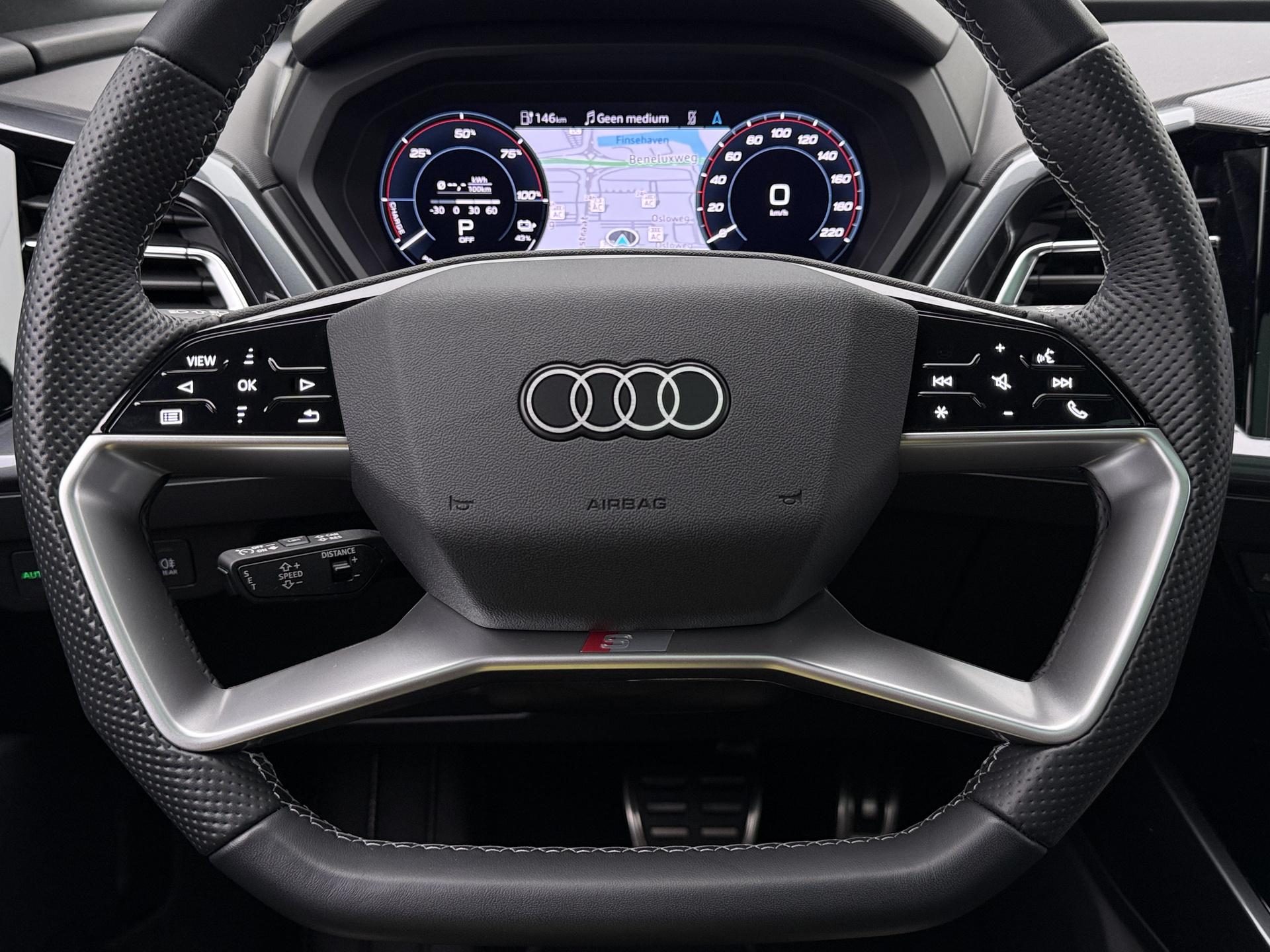 Foto van Audi Q4 Sportback 55 E-tron