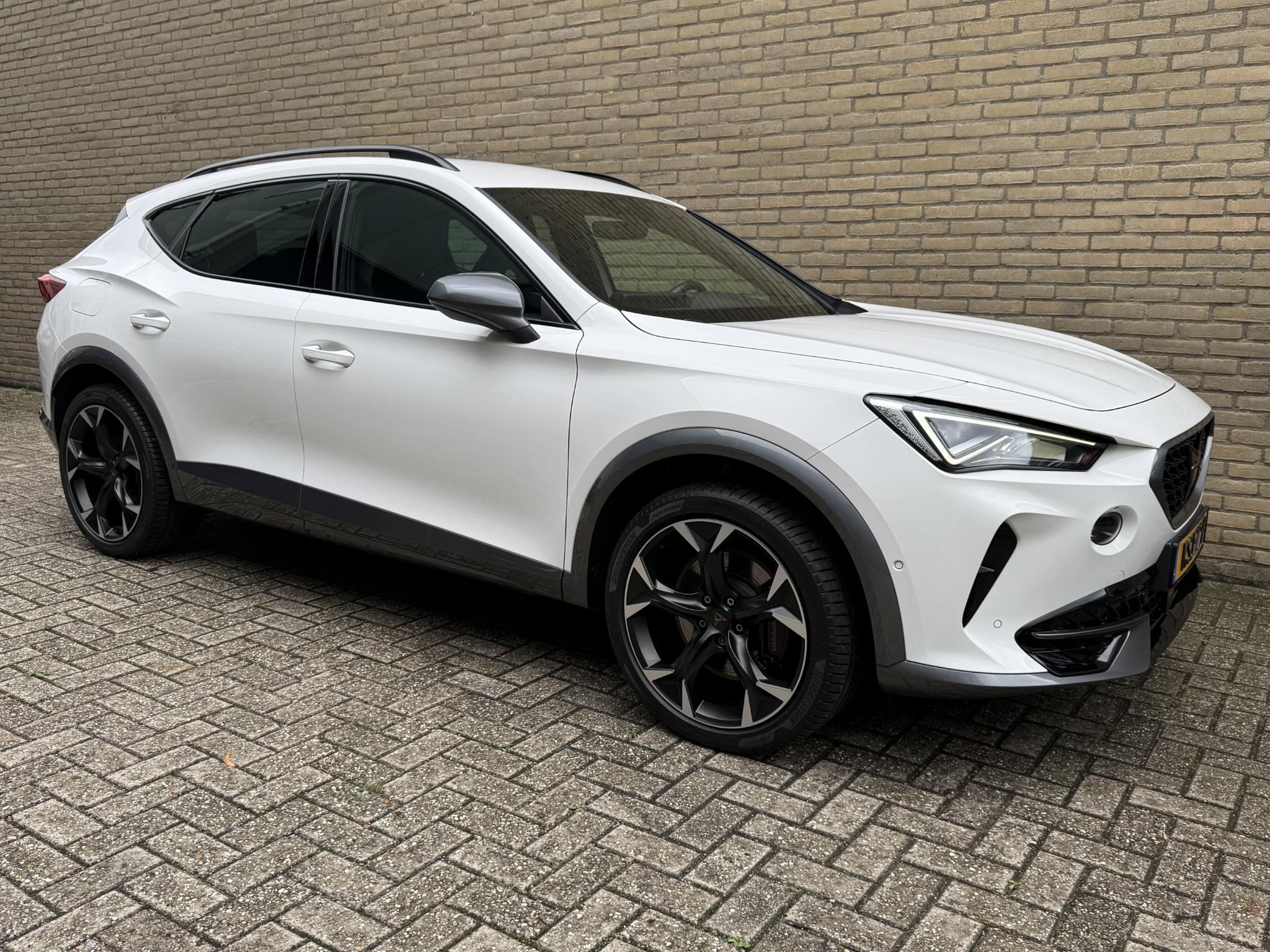 Foto van Cupra Formentor VZ E-hybrid