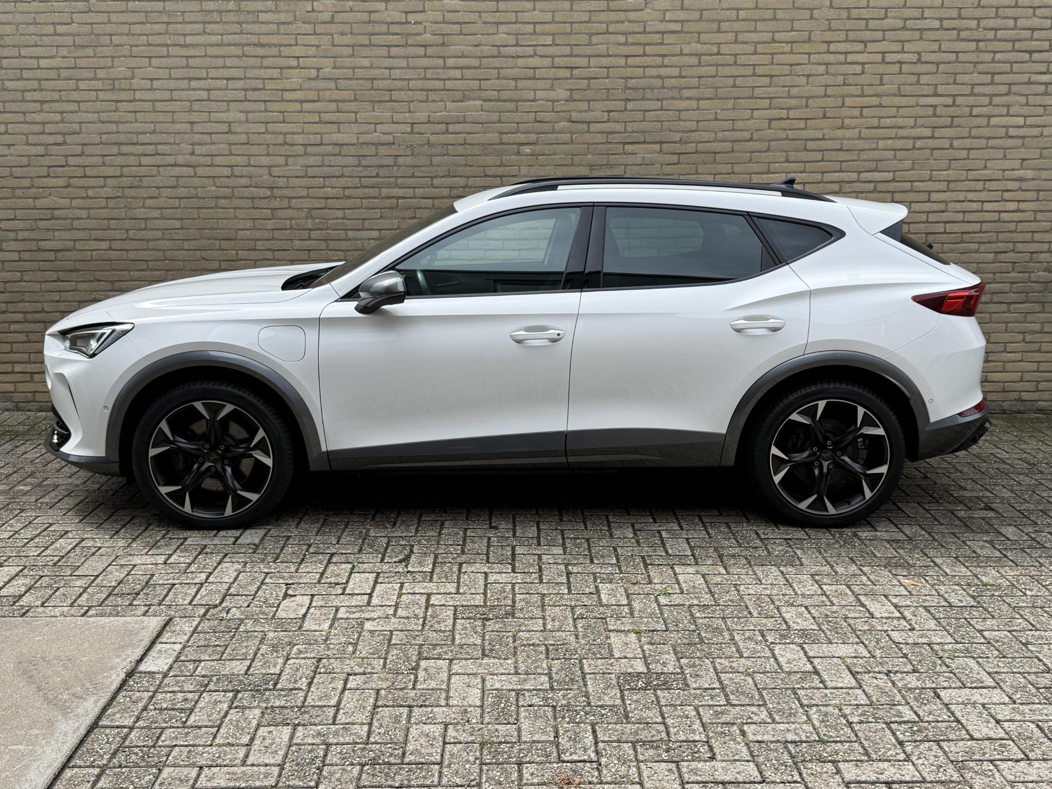 Foto van Cupra Formentor VZ E-hybrid