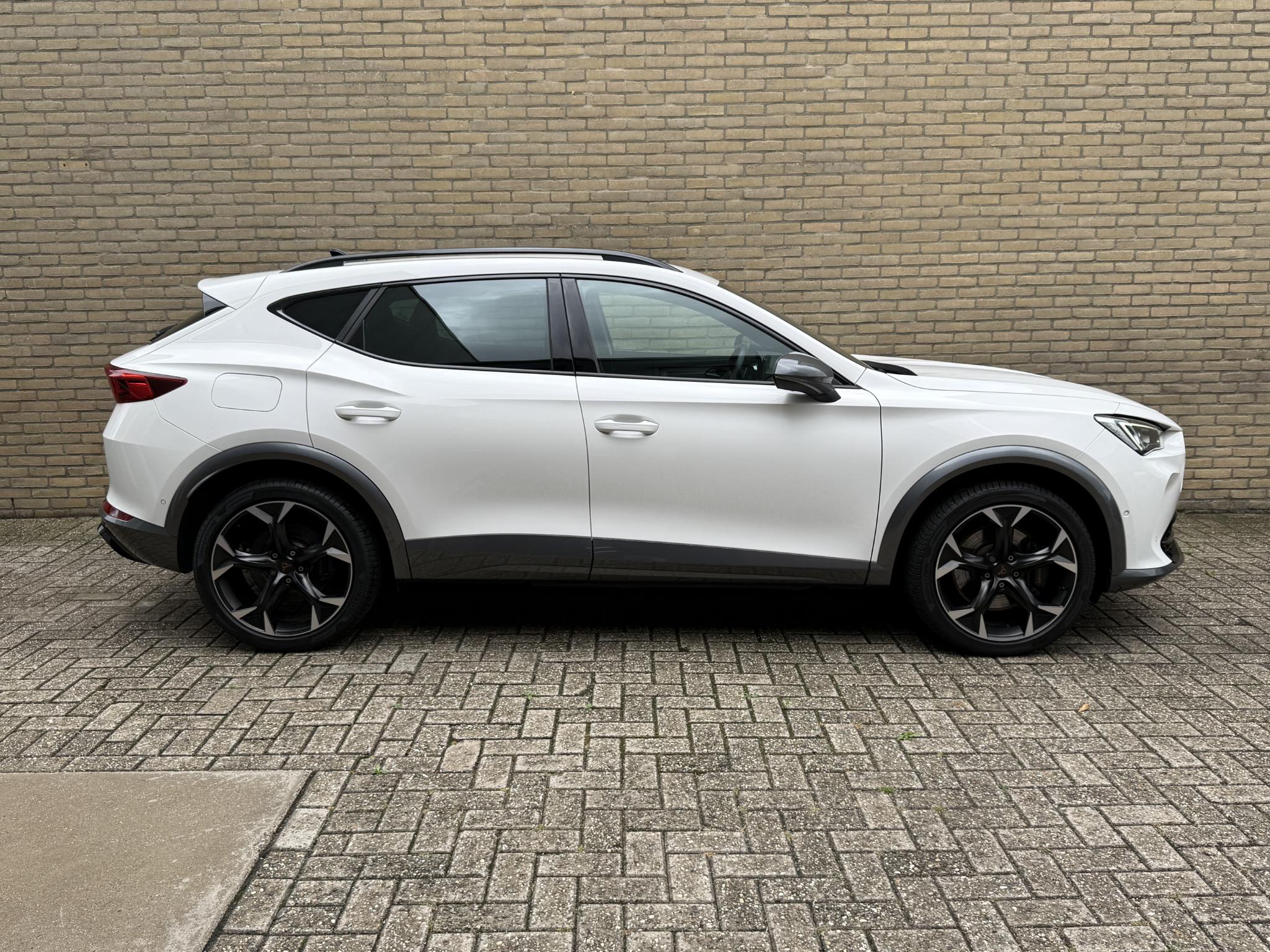 Foto van Cupra Formentor VZ E-hybrid