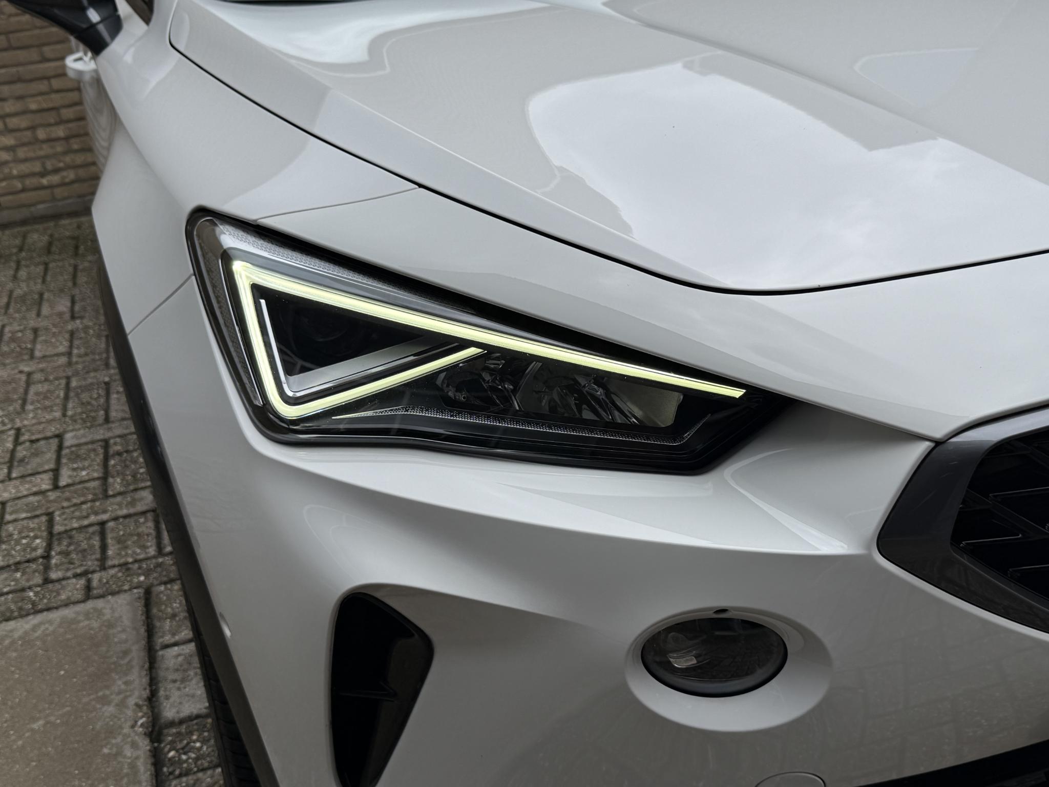 Foto van Cupra Formentor VZ E-hybrid