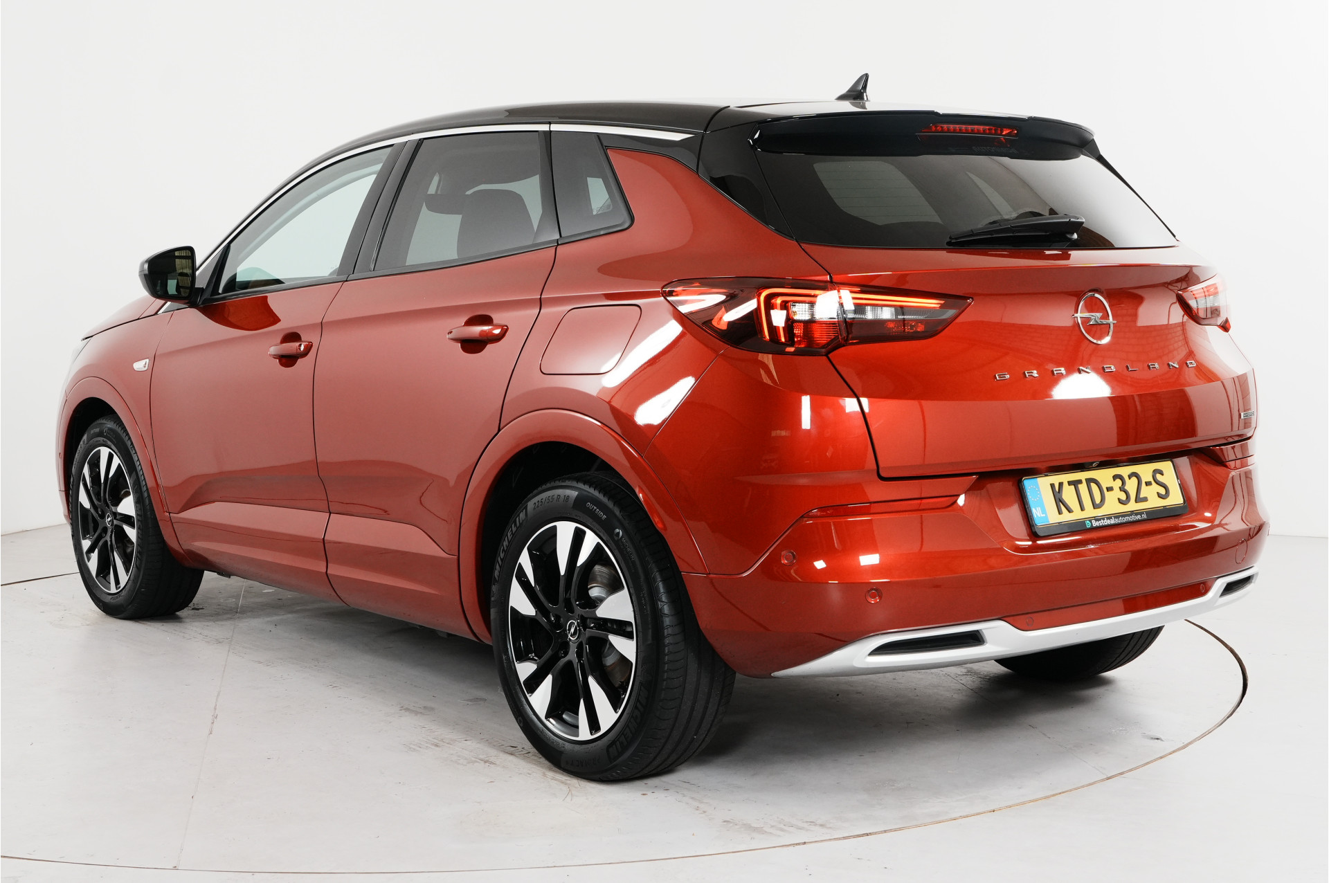 Foto van Opel Grandland