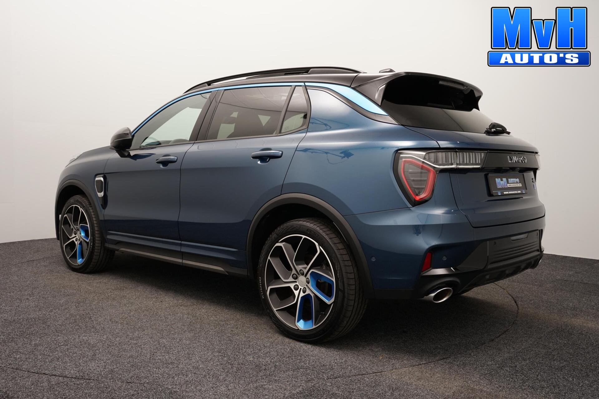 Foto van Lynk&co LYNK & Co 01