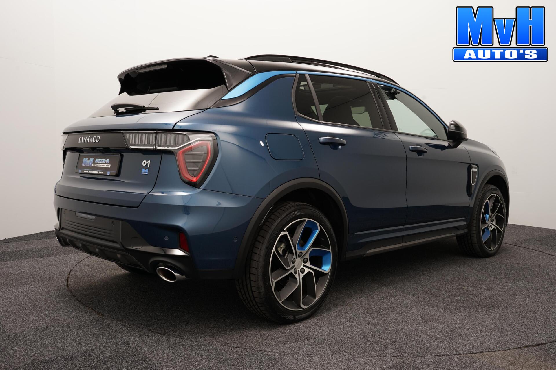 Foto van Lynk&co LYNK & Co 01