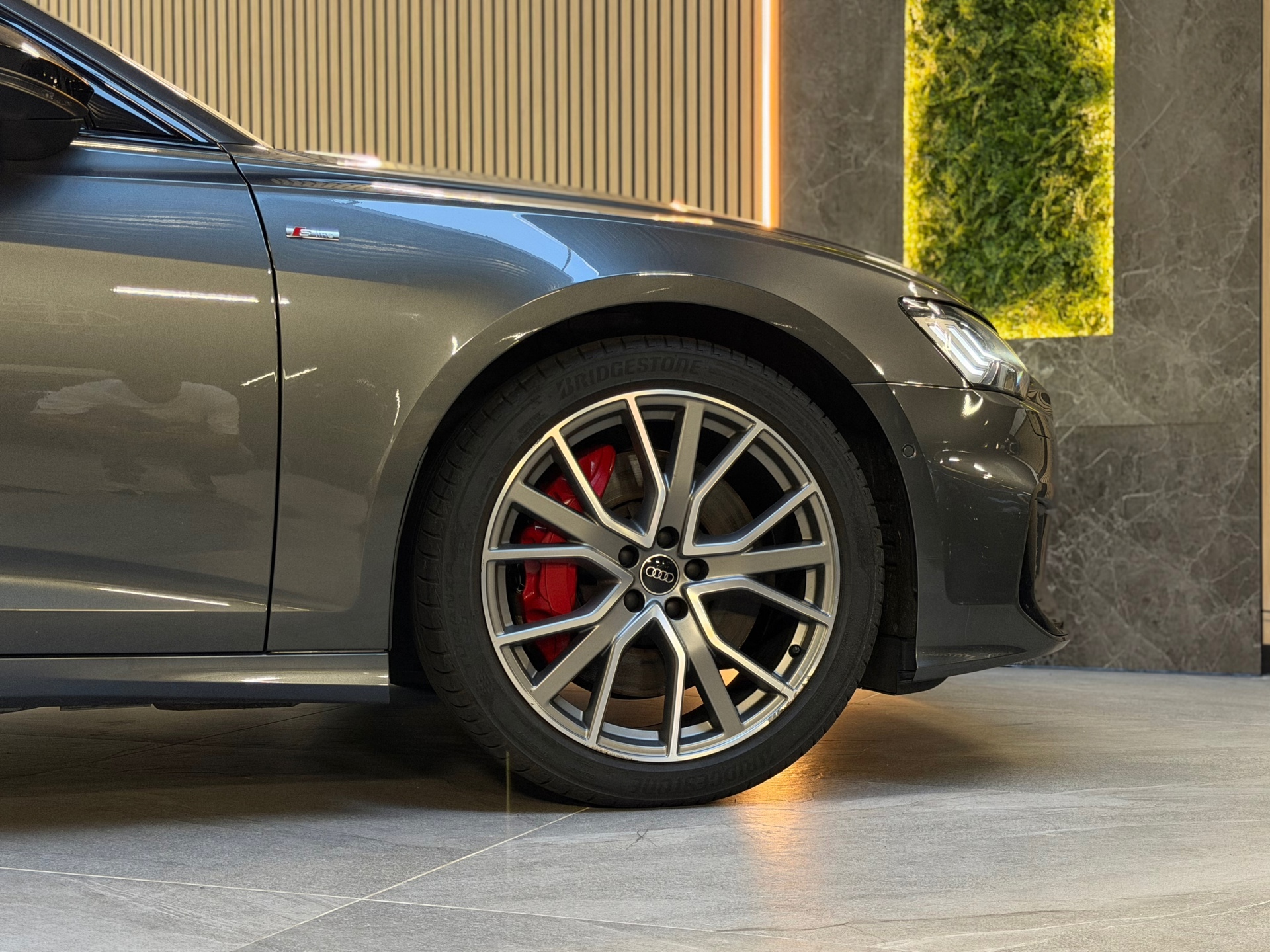 Foto van Audi A6 Avant 55 TFSI E