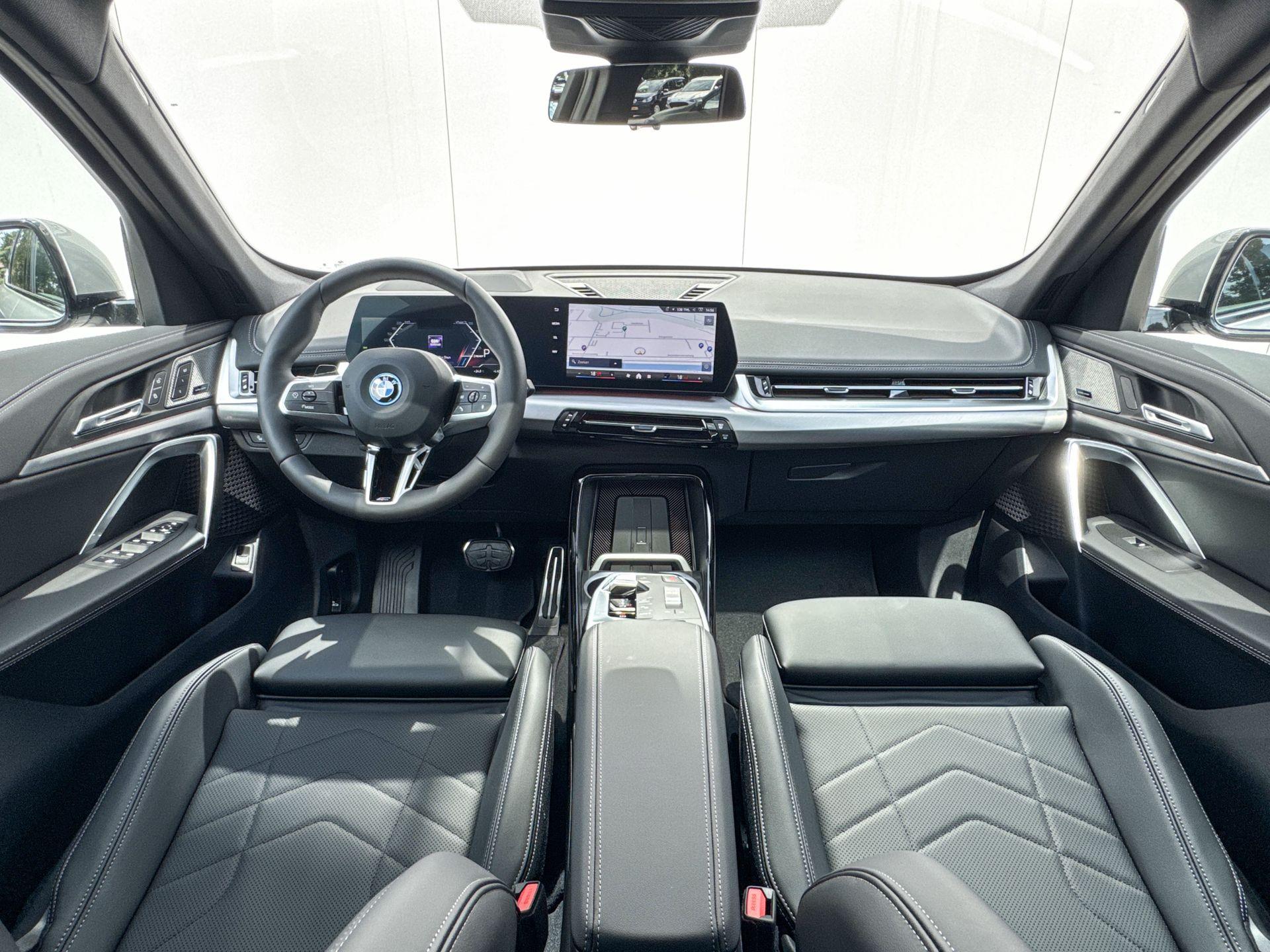 Foto van BMW Ix1 Edrive20