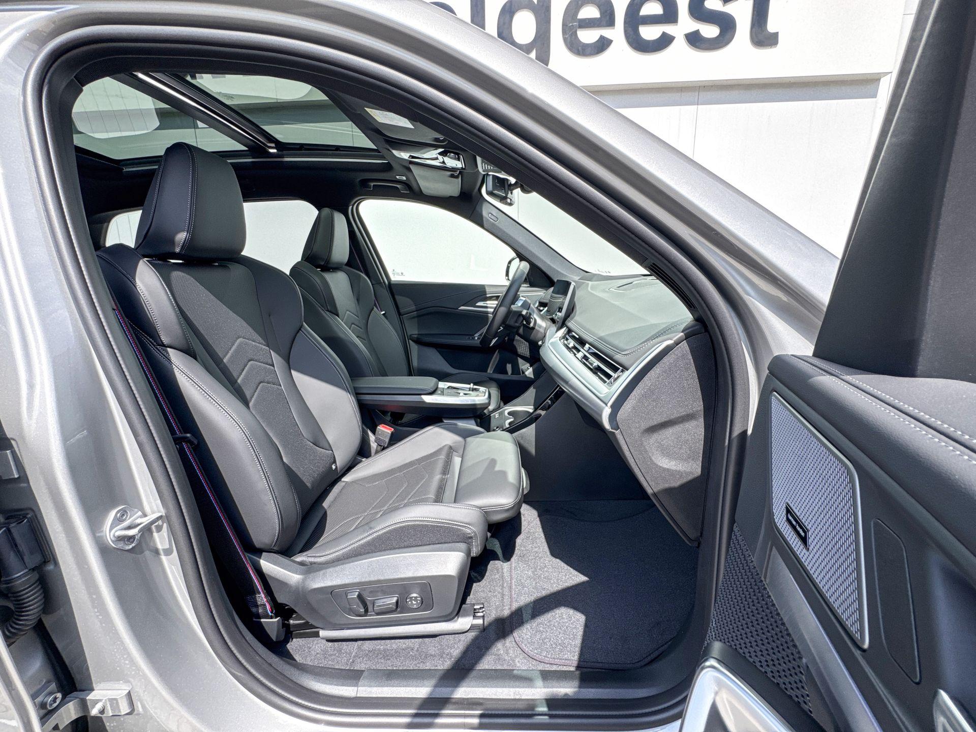Foto van BMW Ix1 Edrive20