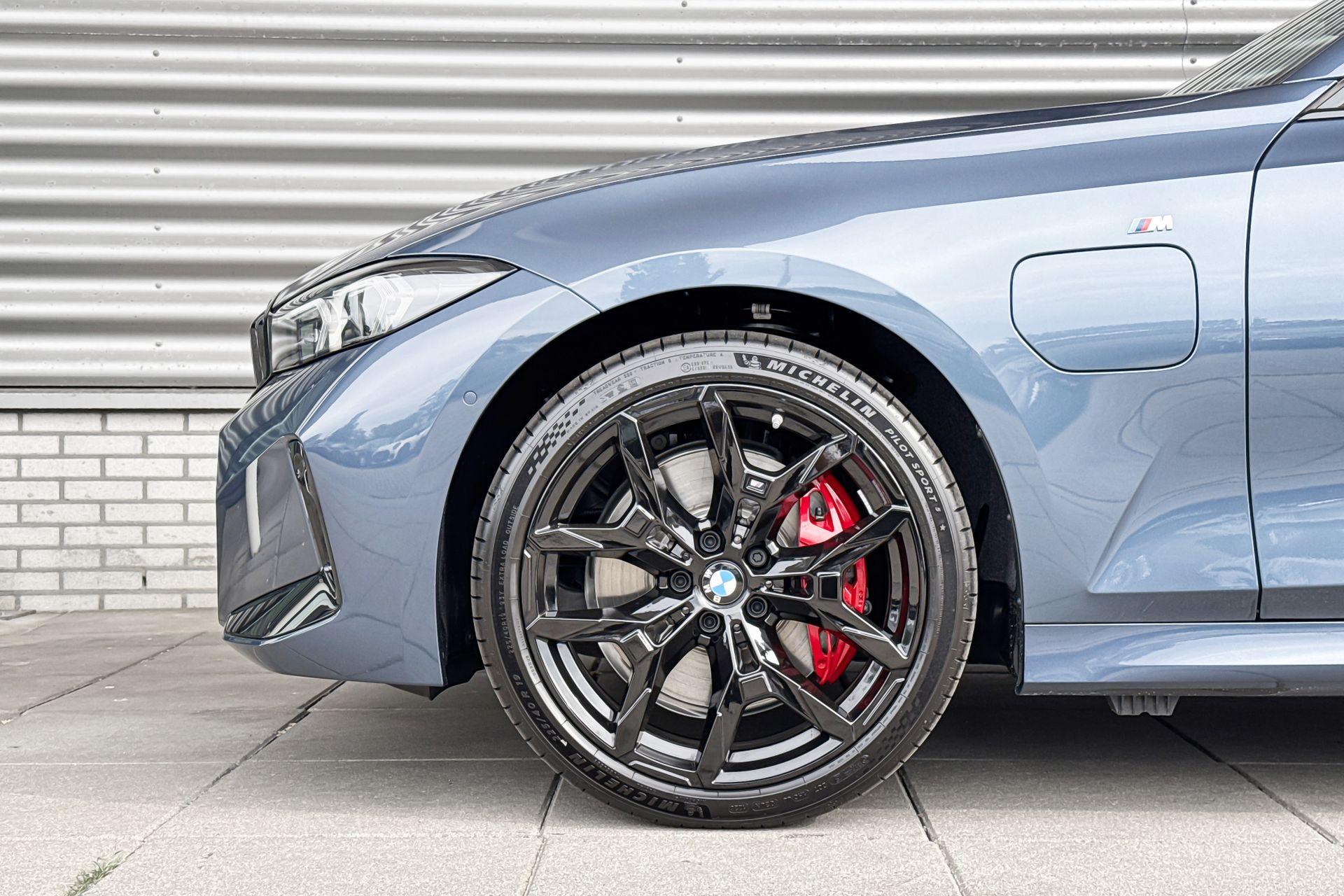 Foto van BMW 330e