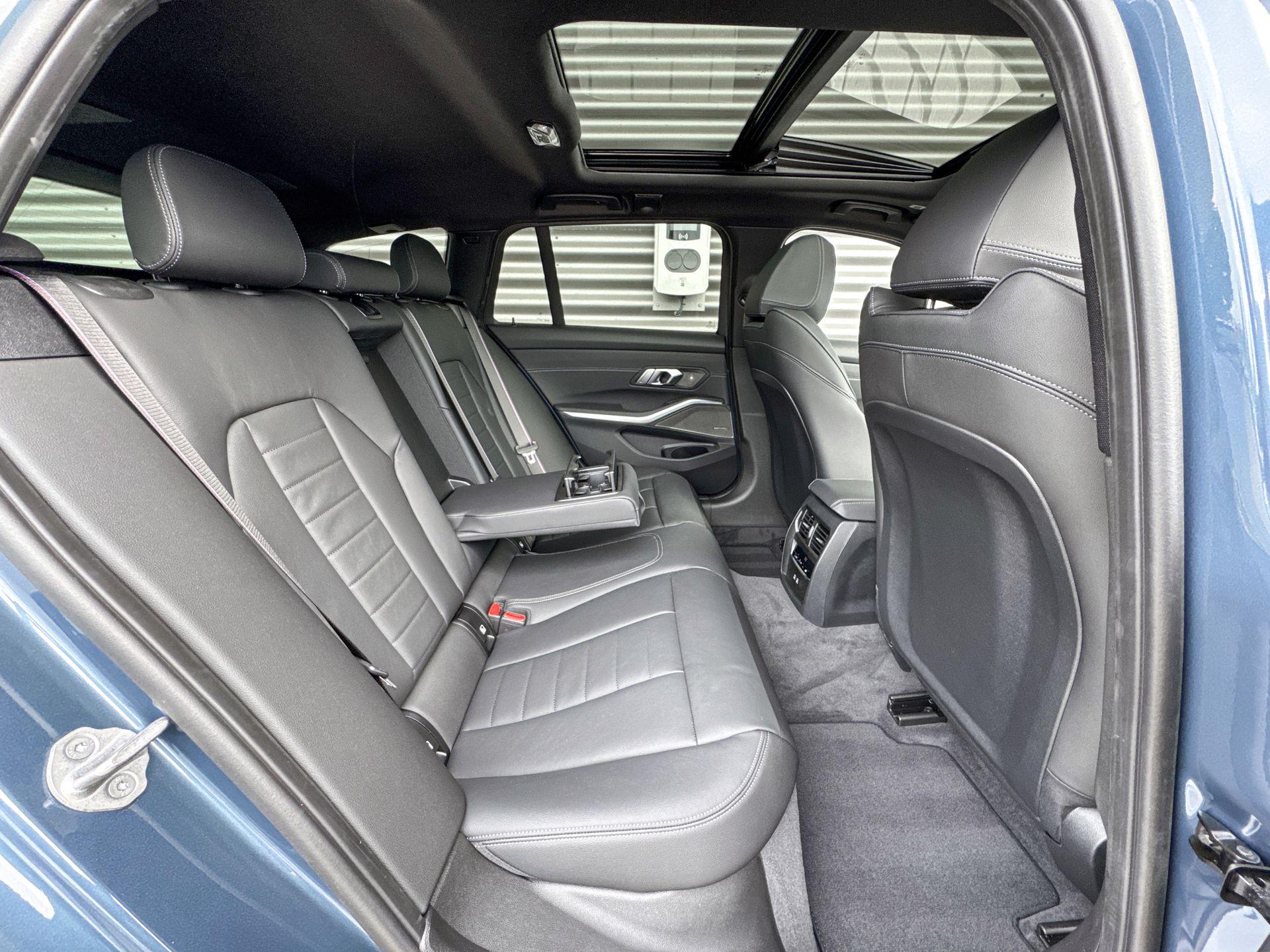 Foto van BMW 330e