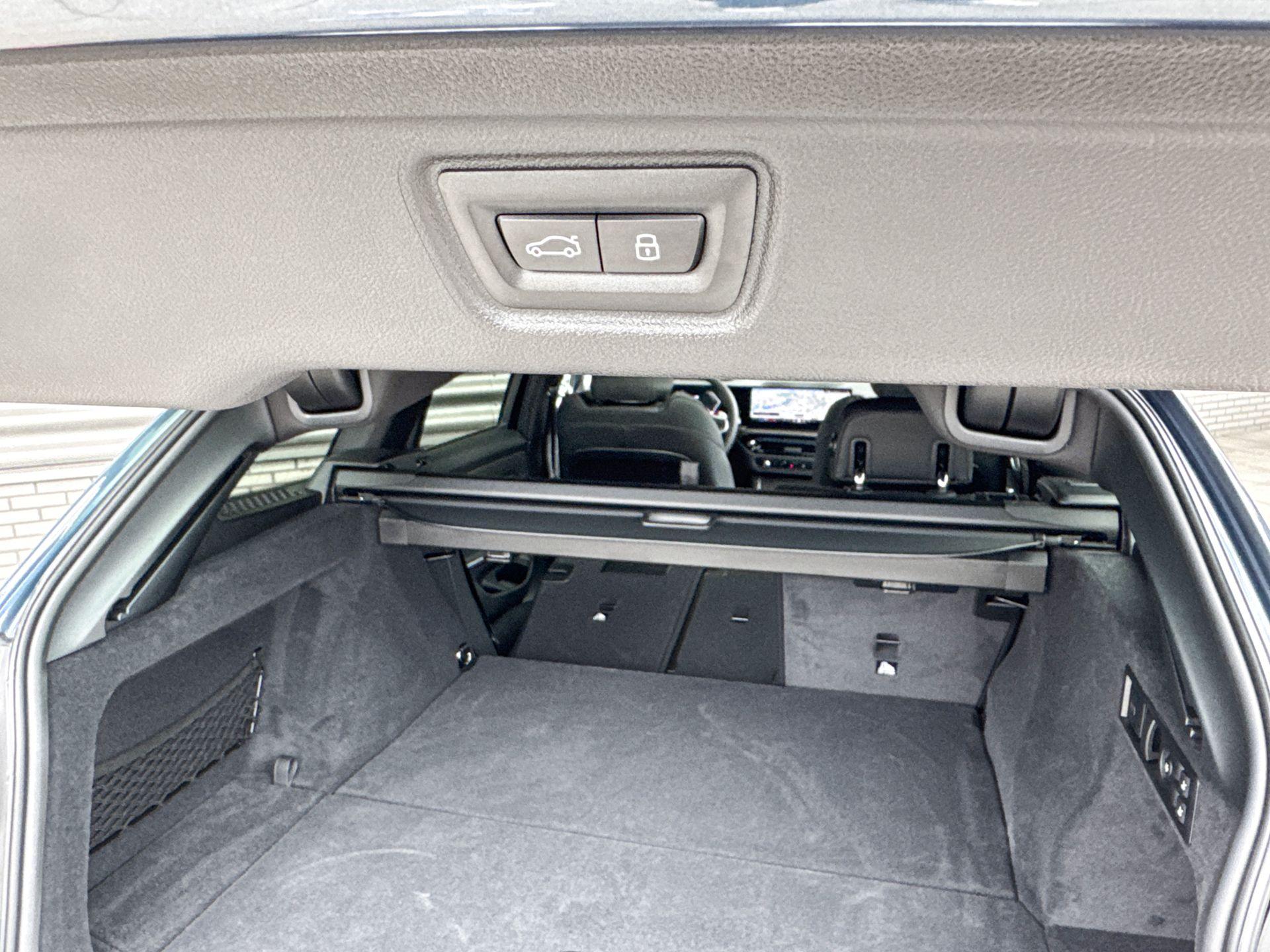 Foto van BMW 330e
