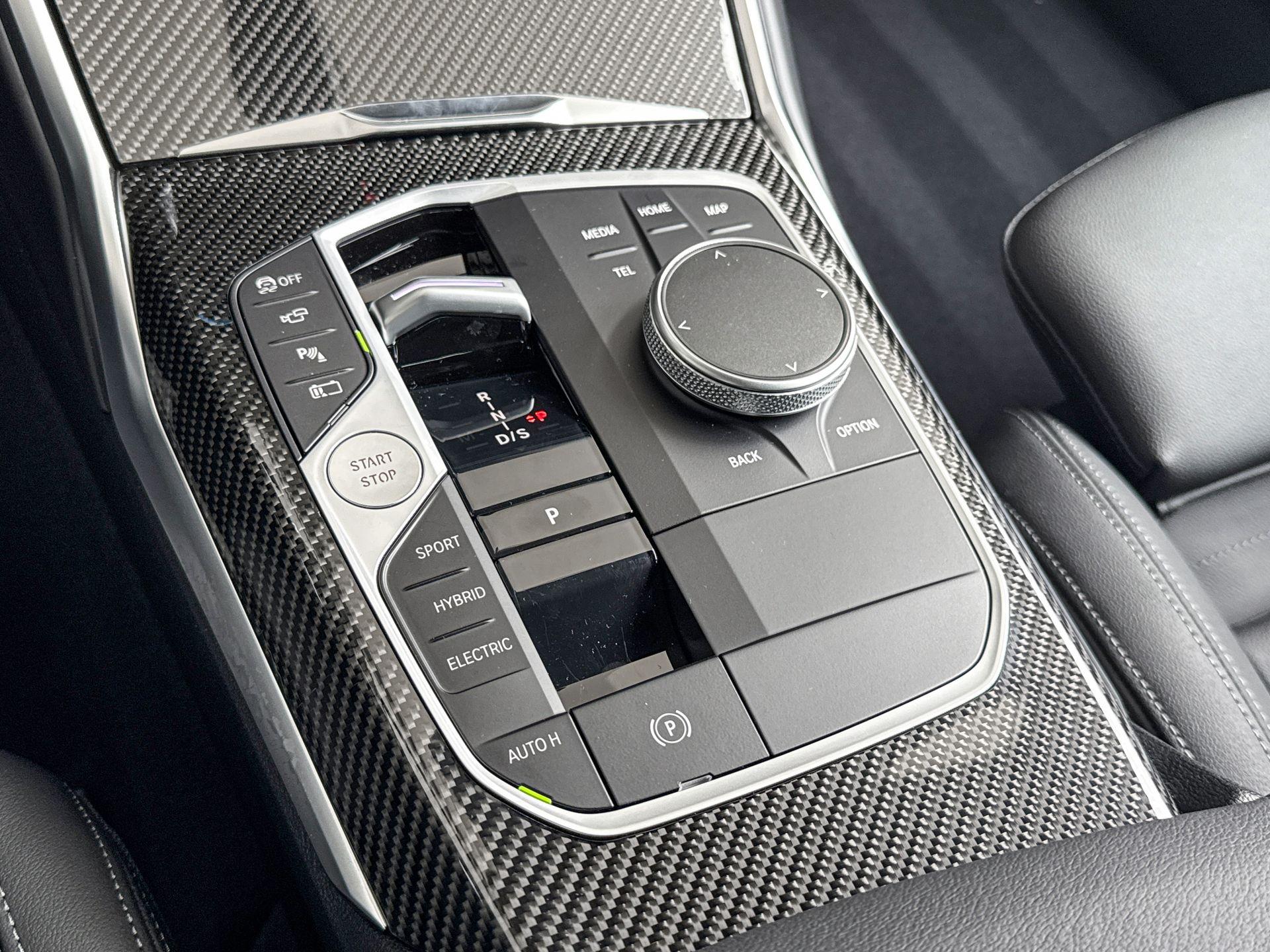 Foto van BMW 330e