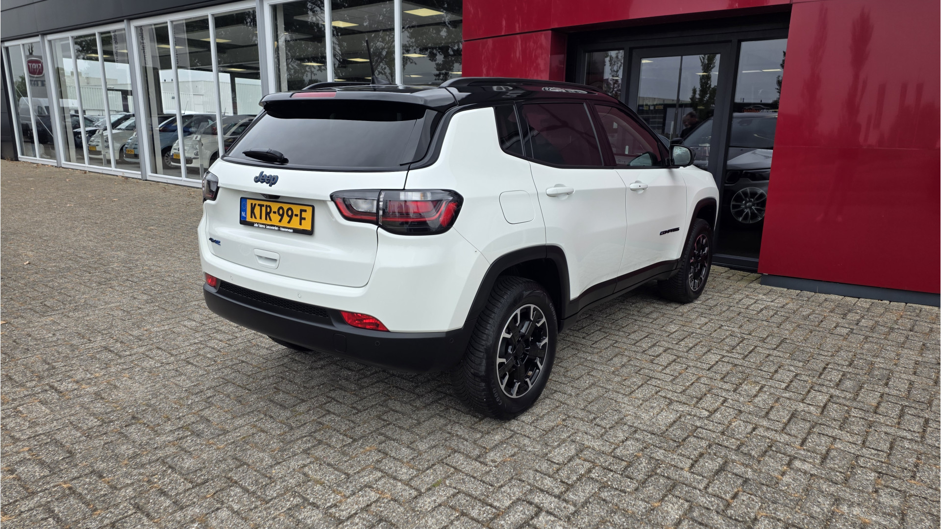 Foto van Jeep Compass