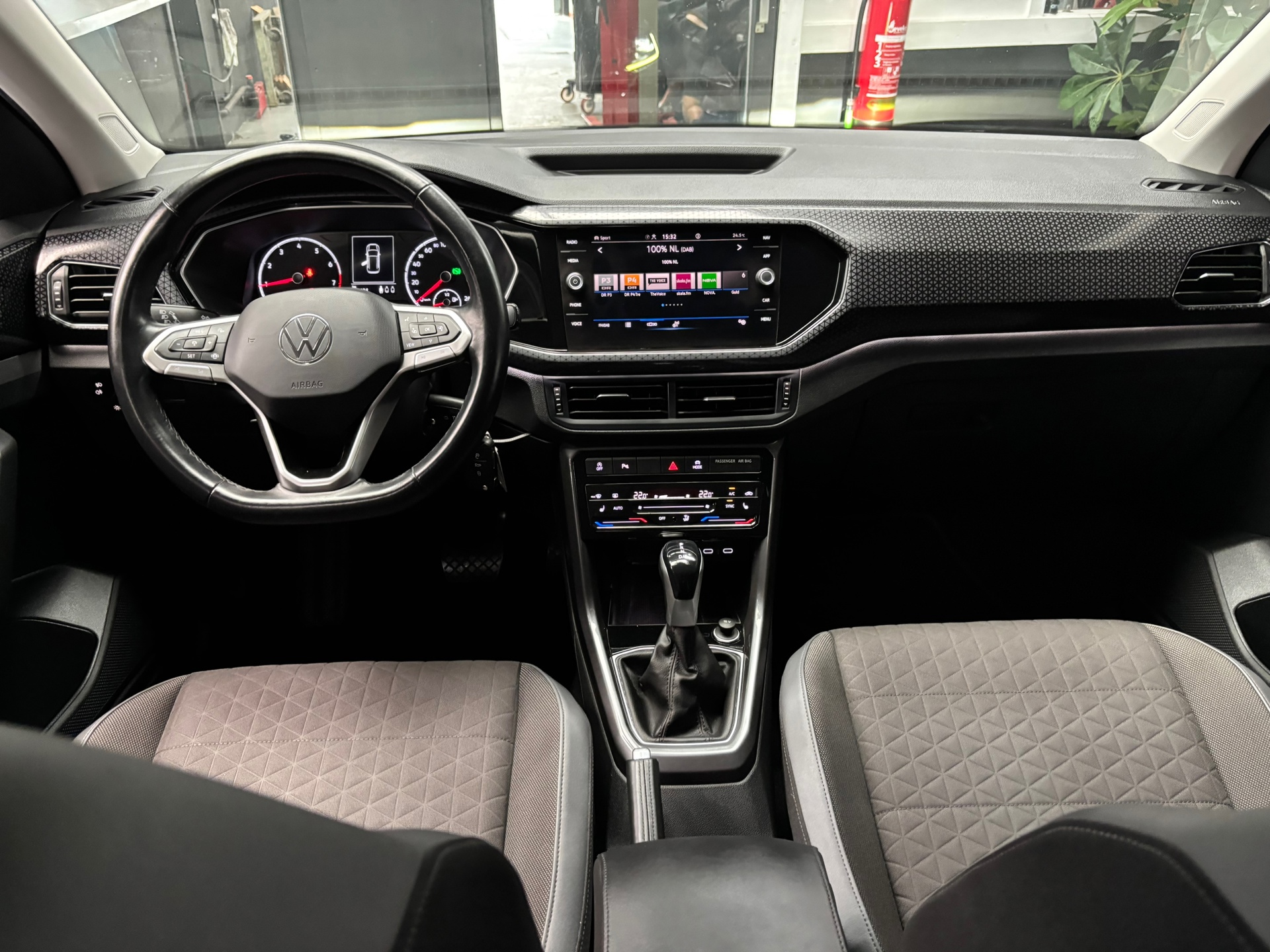 Foto van Volkswagen T-cross