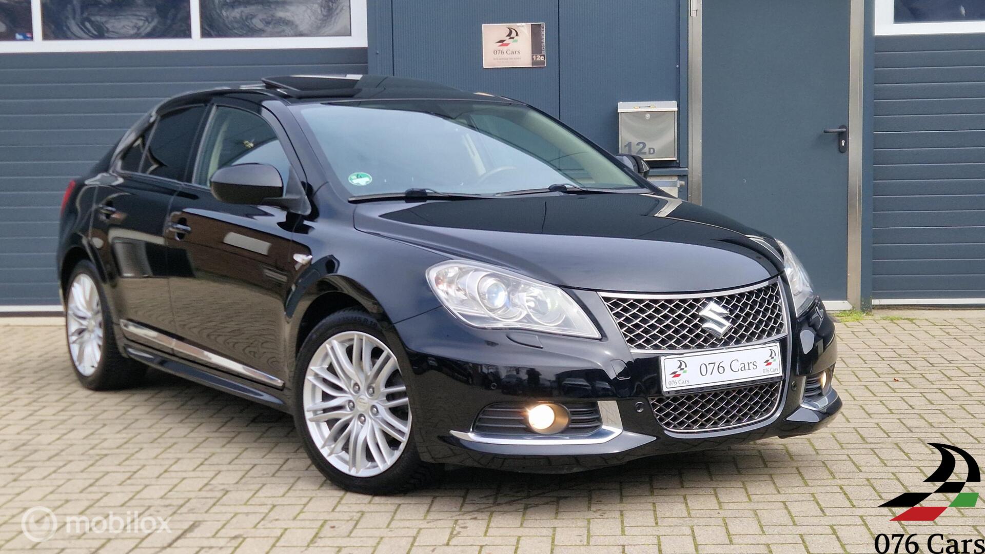 Foto van Suzuki Kizashi