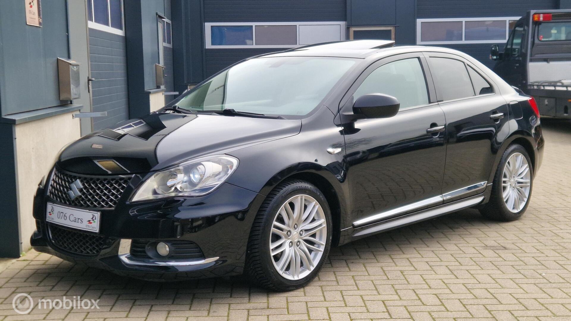 Foto van Suzuki Kizashi