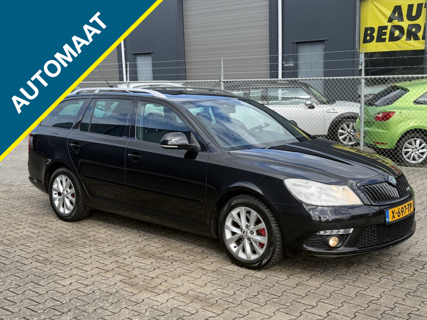 Skoda Octavia 2.0 TFSI RS LEDER CLIMA Apk:6-2027 2011 - voorkant